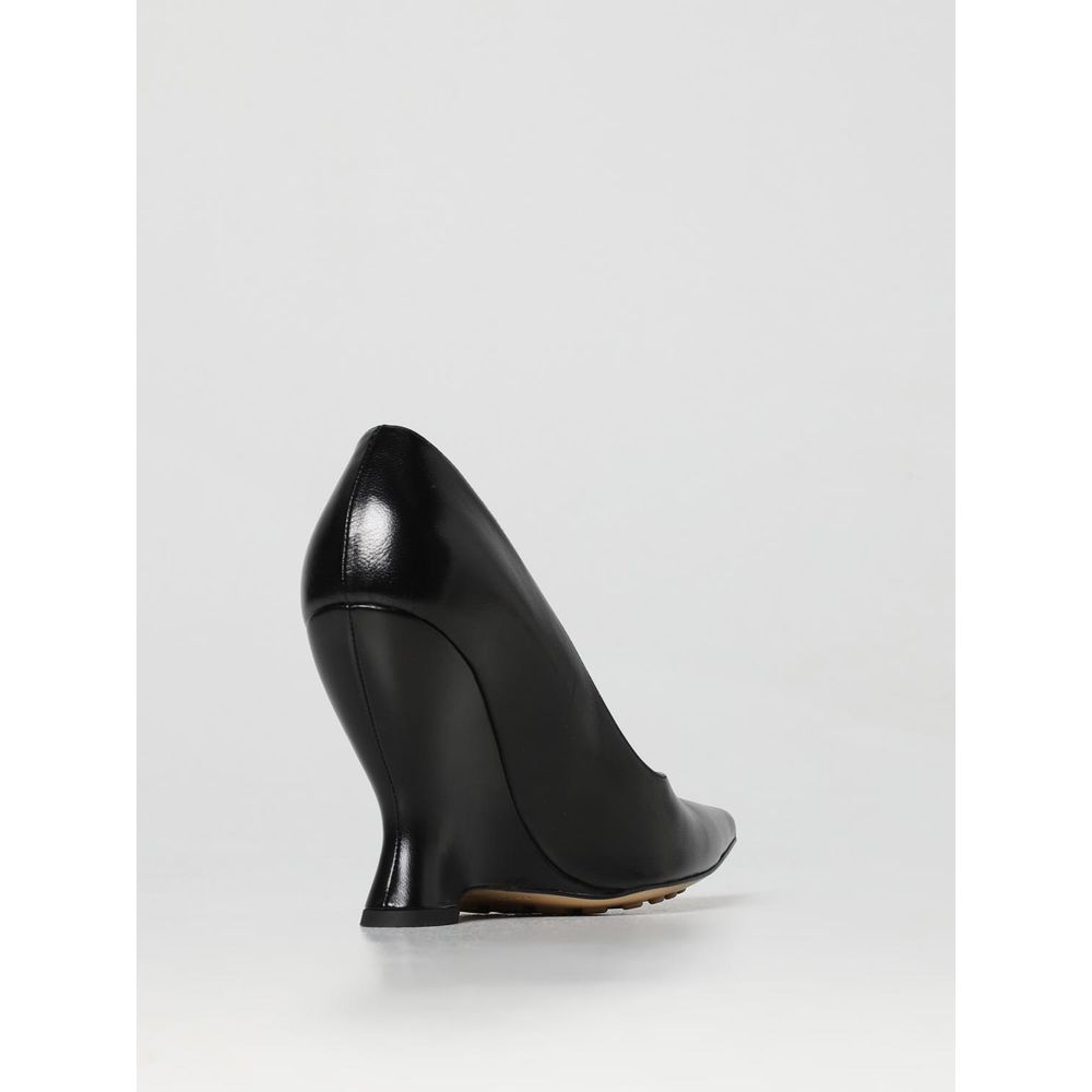 Bottega Veneta Black Leather High Heel Pumps