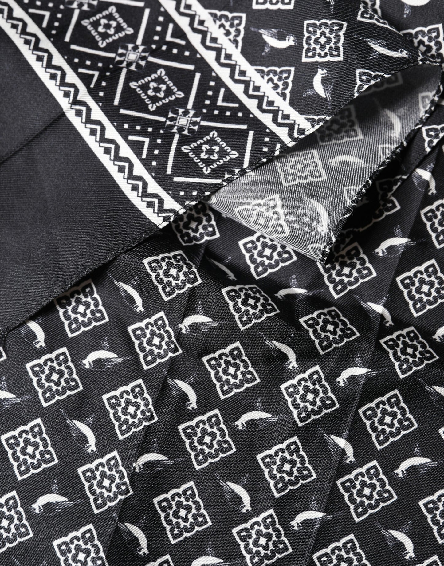 Dolce & Gabbana Black Gray Silk Bird Fringe Wrap Foulard Scarf