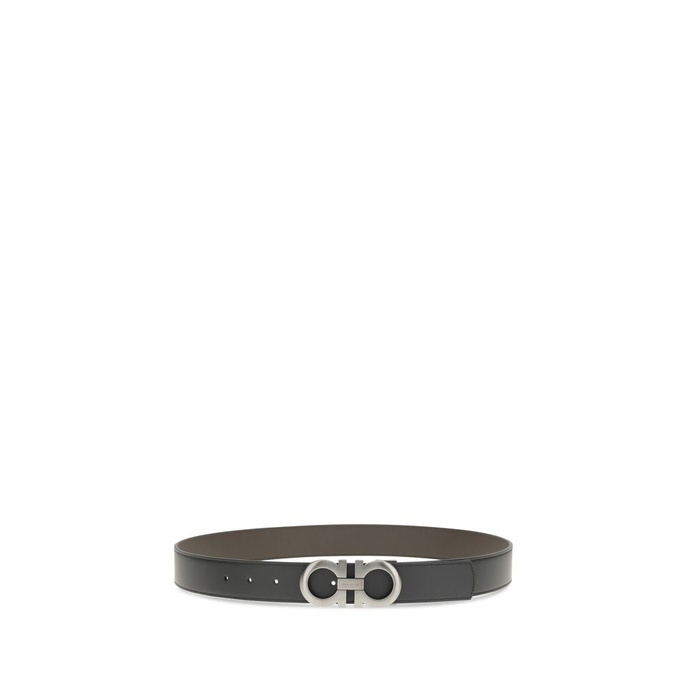 Ferragamo Black Leather Regular Belt - Timeless Elegance