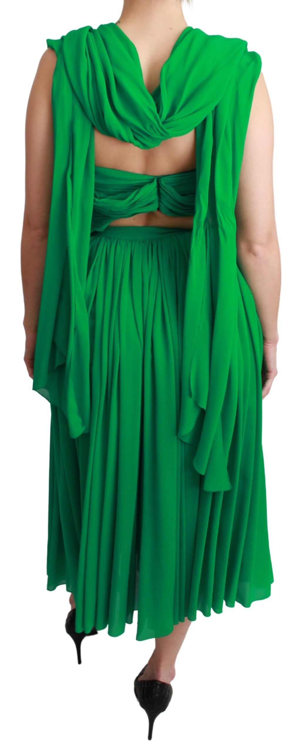 - Elegant Sleeveless Pleated Silk Maxi Dress