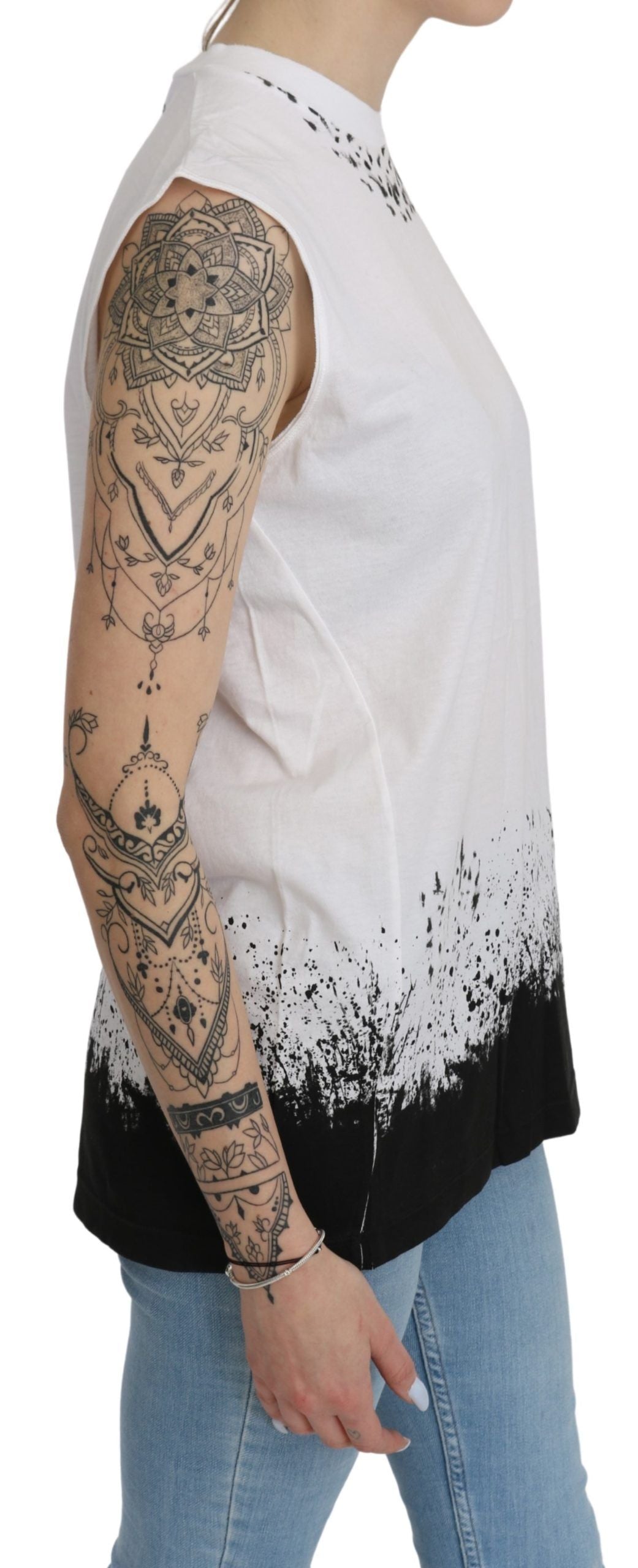 - Chic Sleeveless Cotton Crew Neck Top