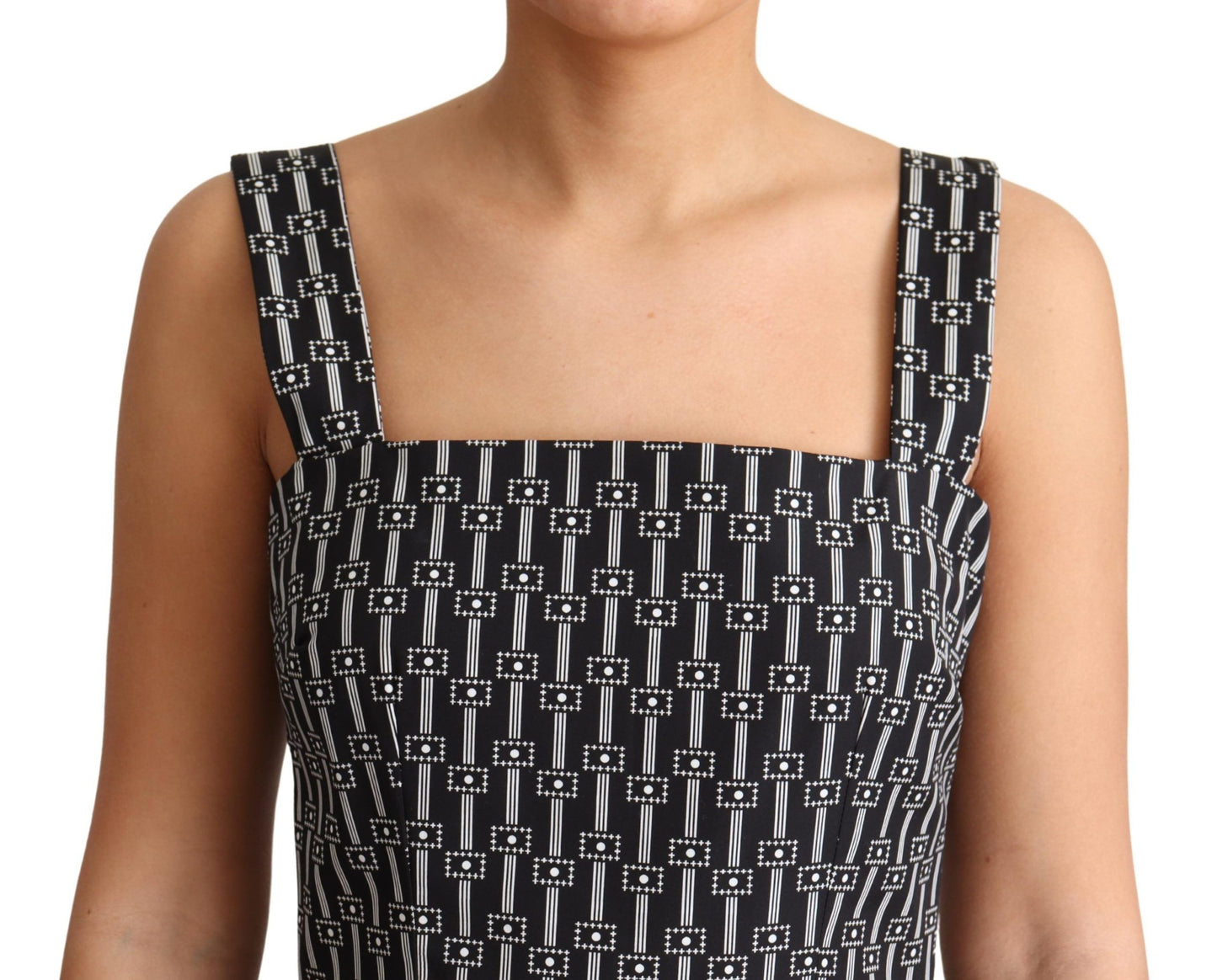 - Elegant Sleeveless Geometric A-line Dress