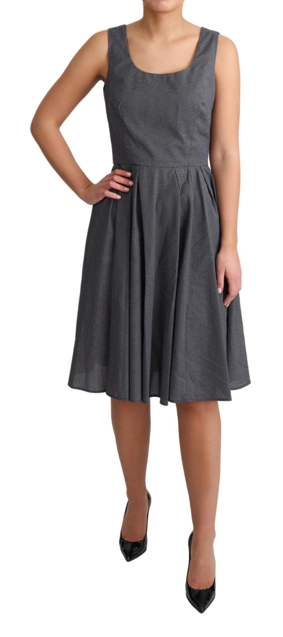 - Elegant Sleeveless Polka Dot A-Line Dress