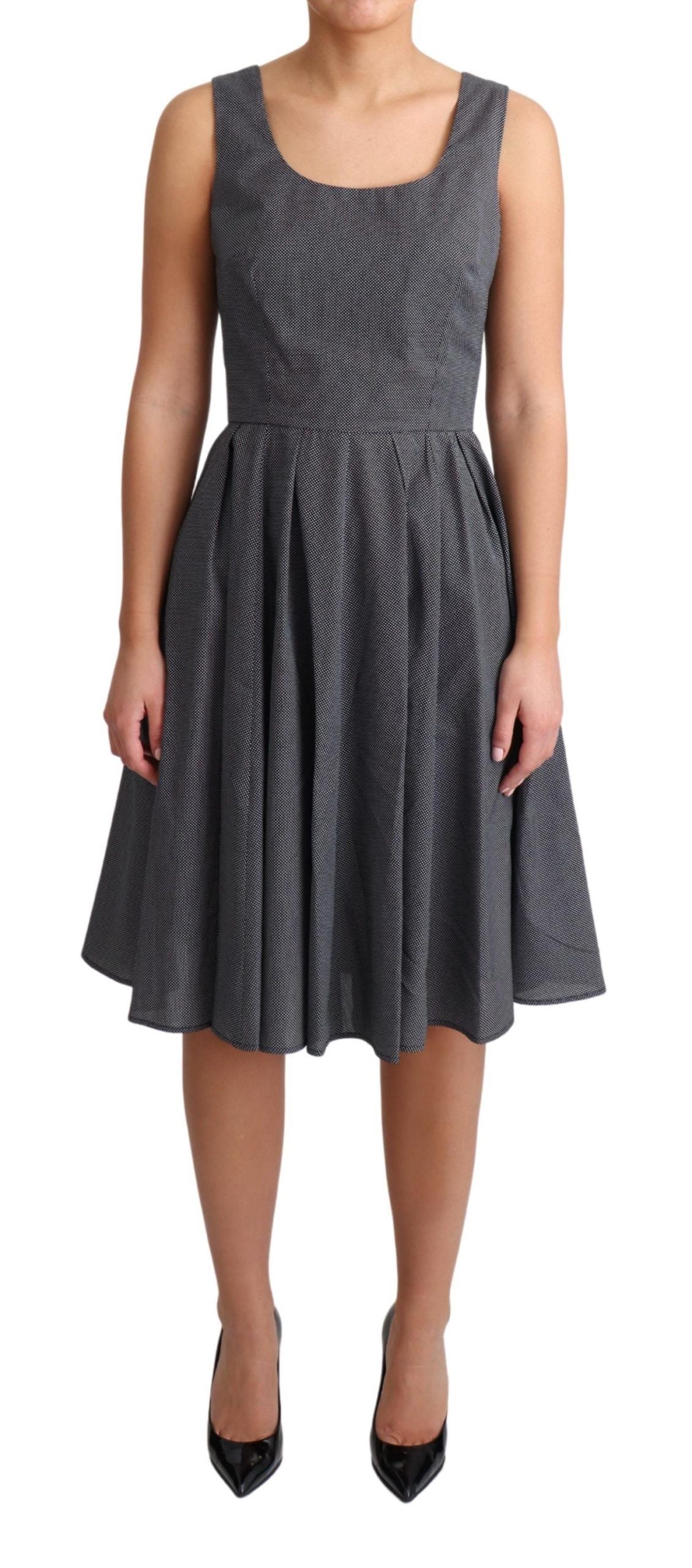 - Elegant Sleeveless Polka Dot A-Line Dress