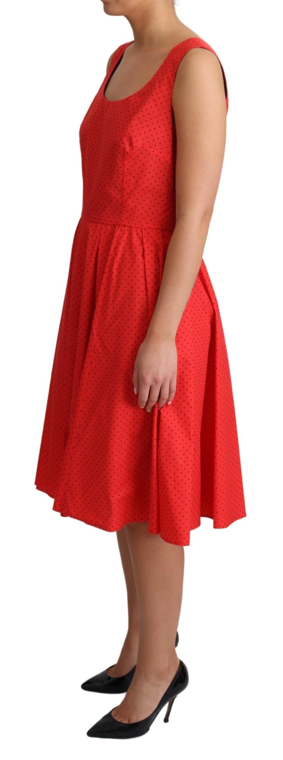 - Elegant Polka Dotted A-Line Sleeveless Dress