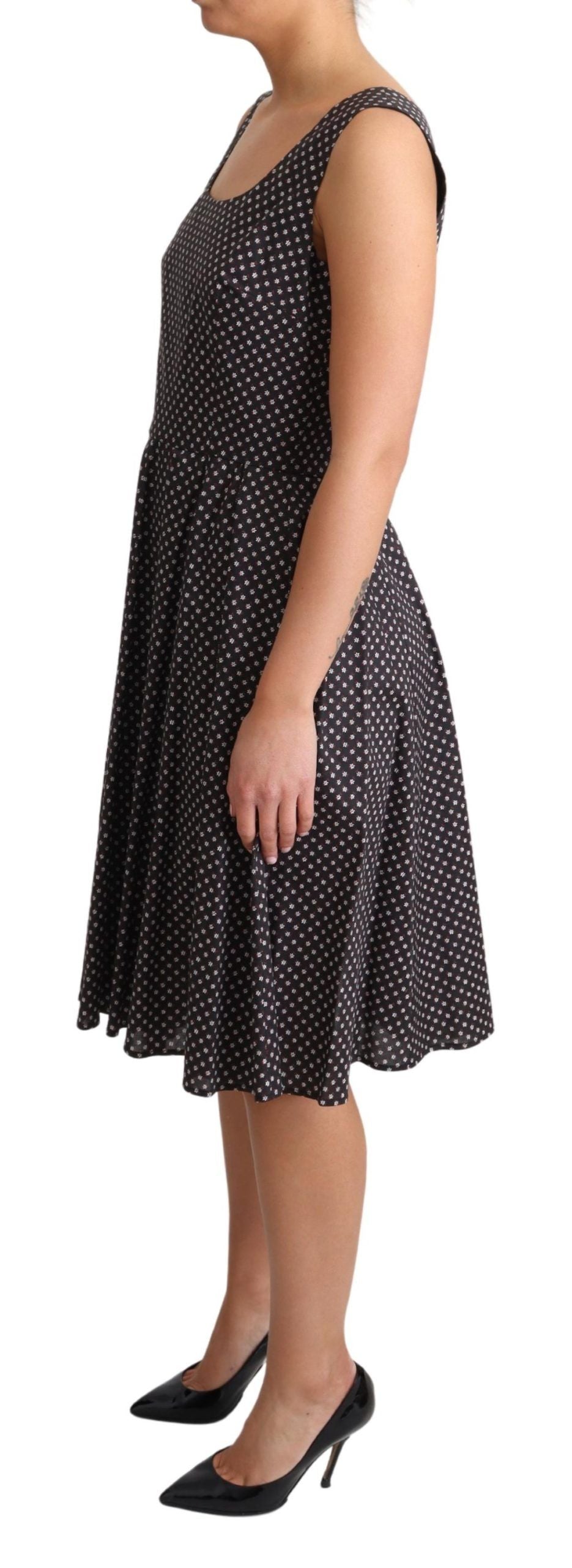 - Elegant Floral A-Line Sleeveless Dress