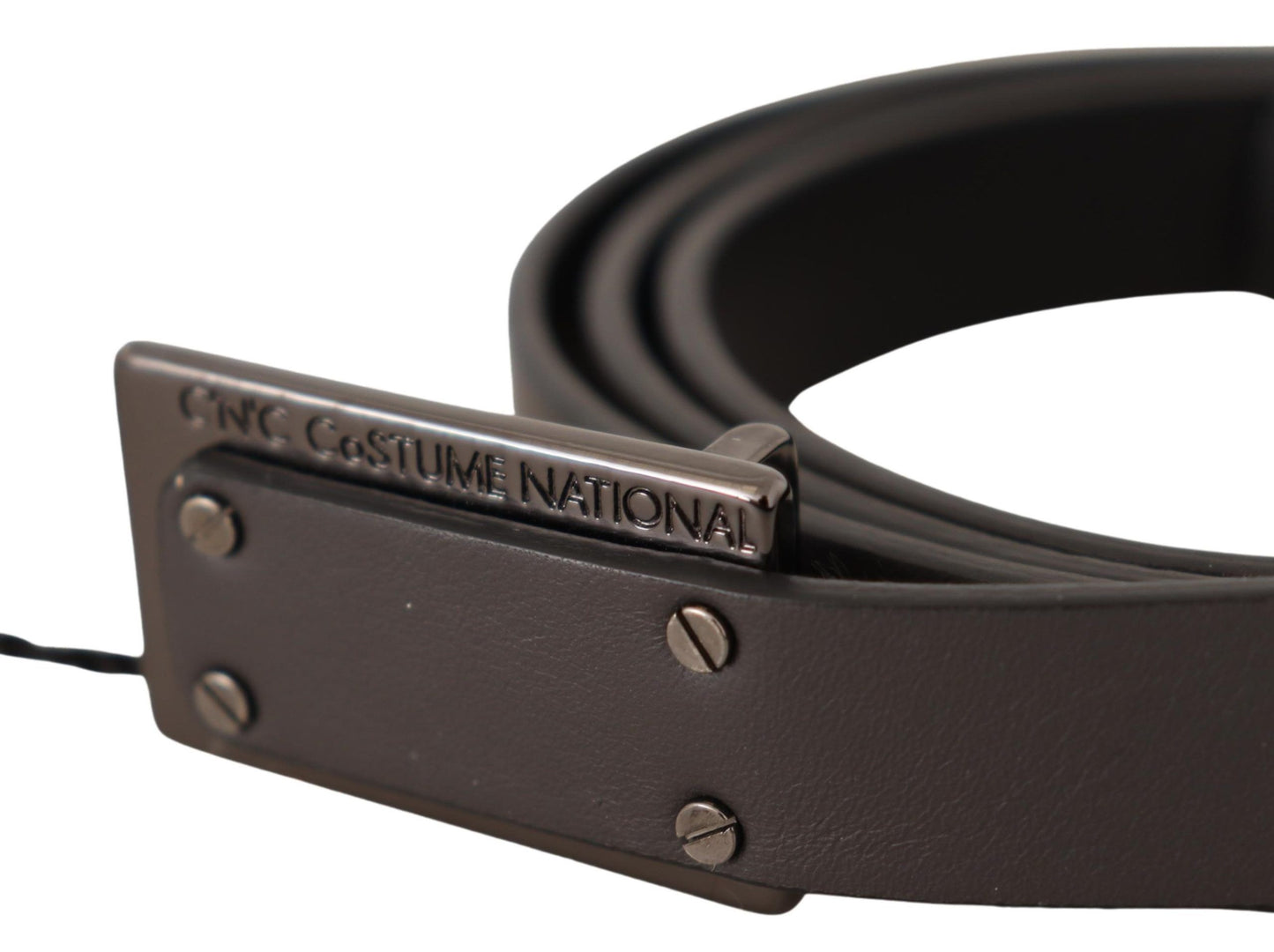- Elegant Leather Belt with Metal Buckle