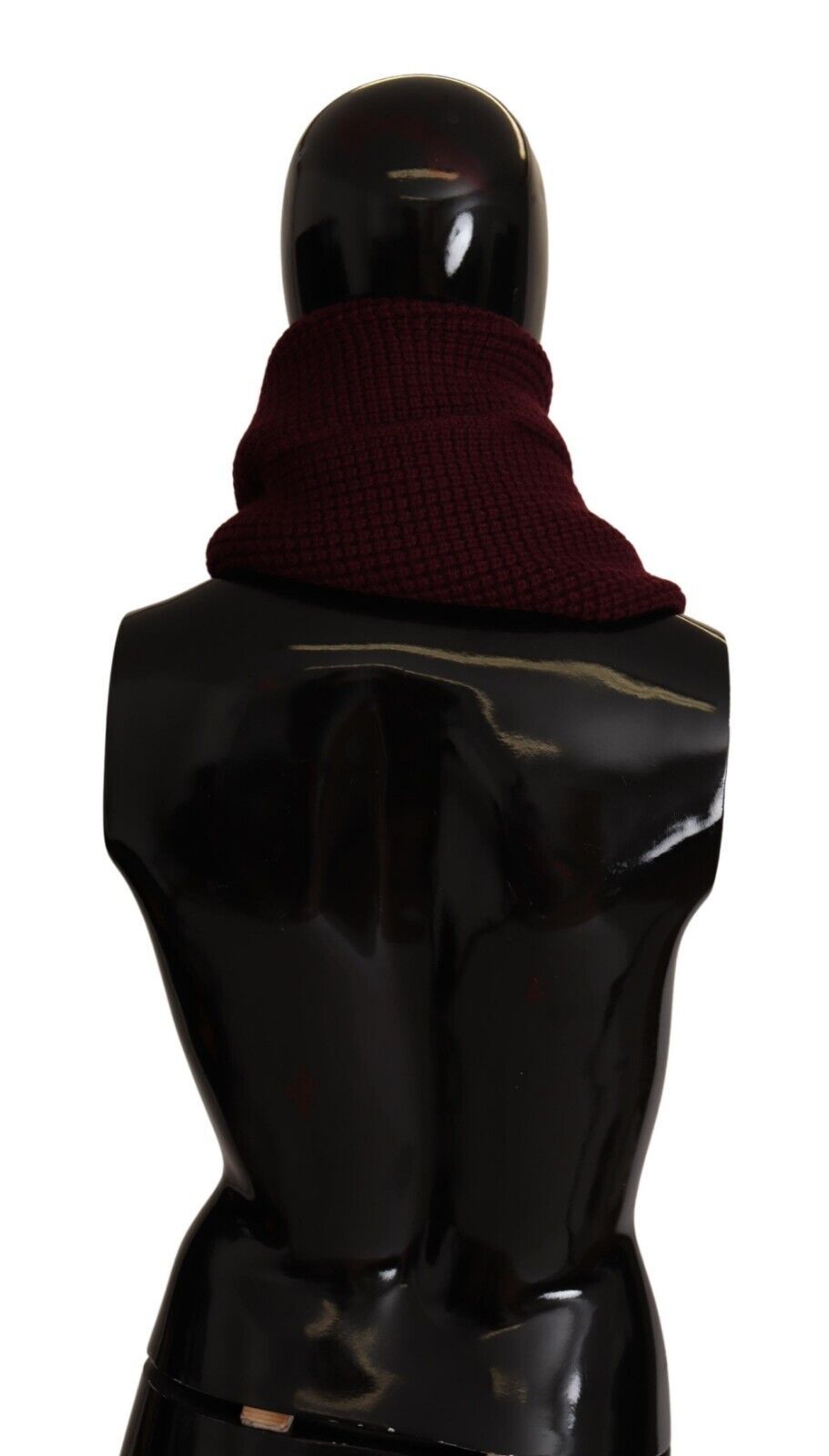 - Elegant Cashmere Knit Scarf in Dark Red