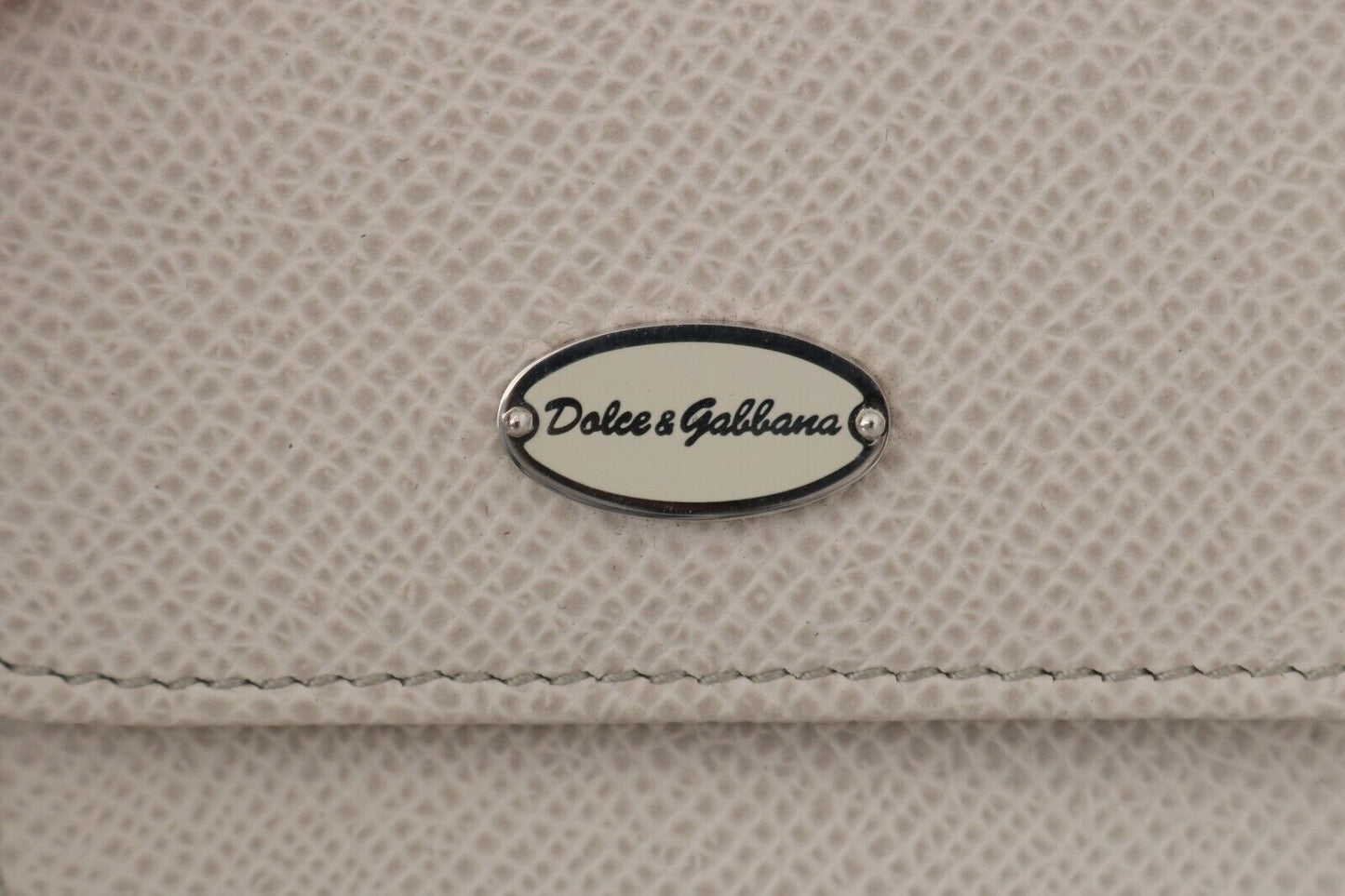 - Chic White Leather Wallet