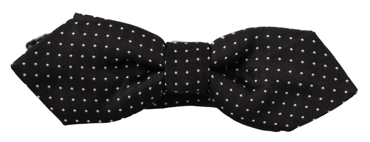 - Exquisite Silk Polka Dot Bow Tie