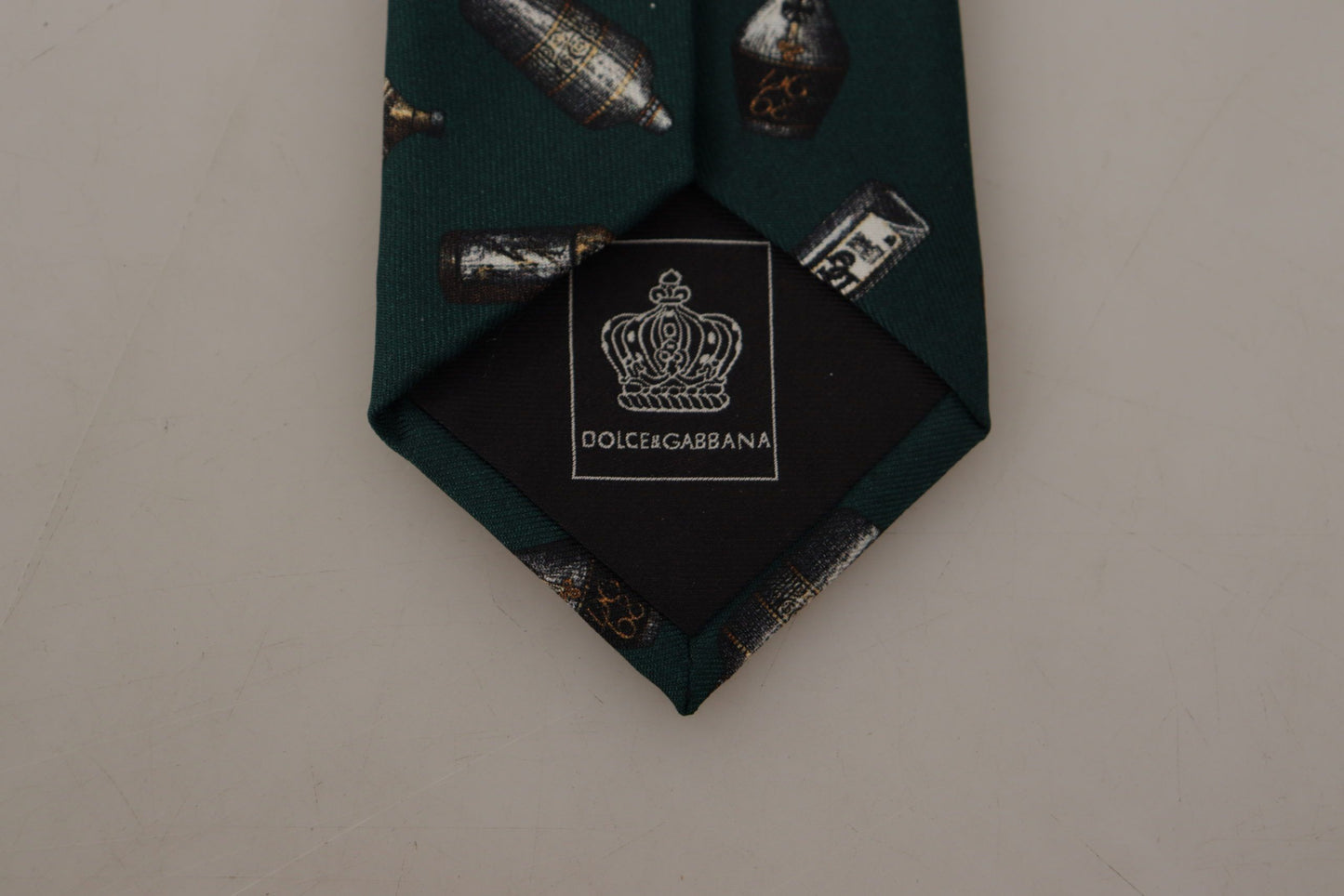 - Elegant Silk Men's Designer Bow Tie
