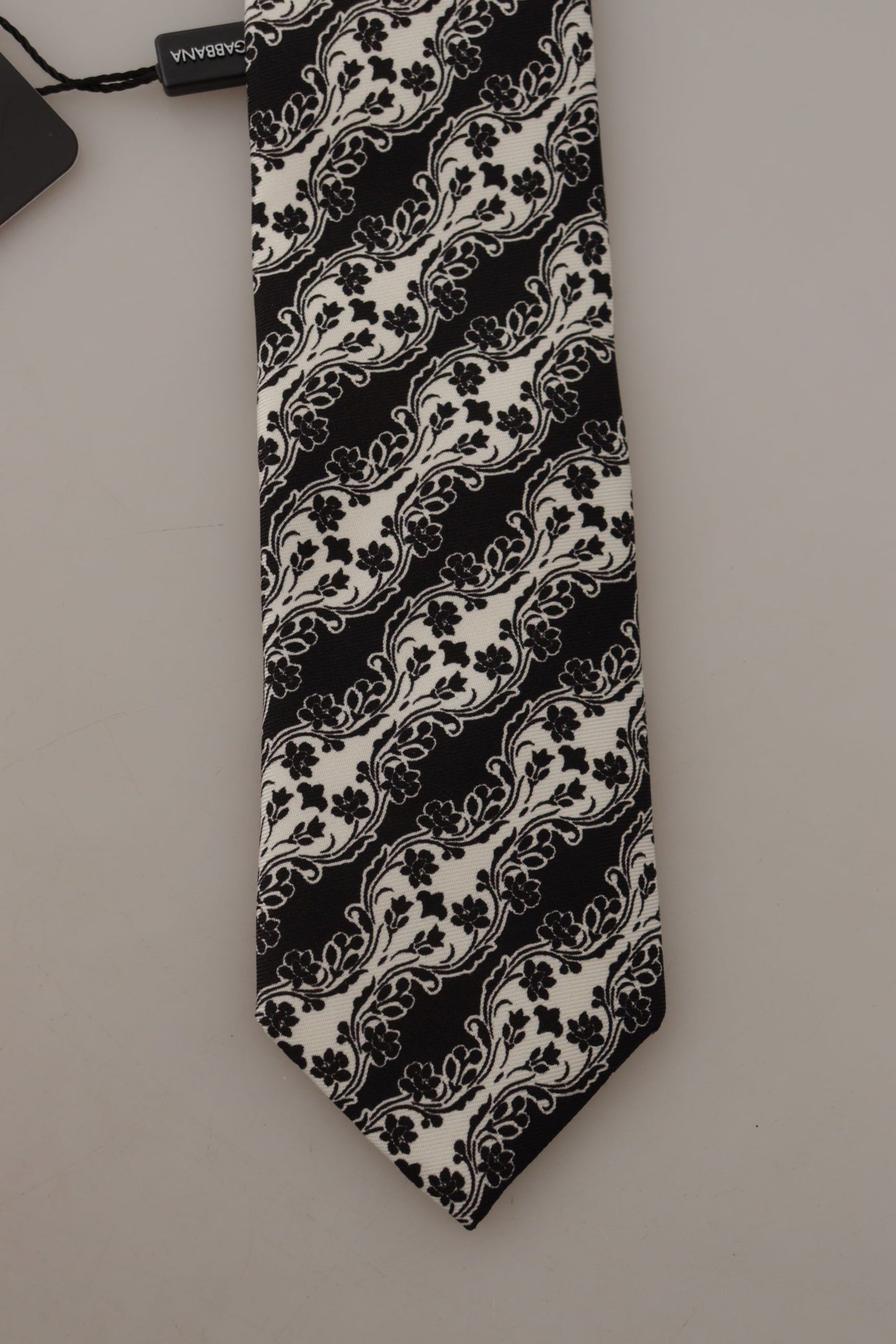 - Elegant Floral Print Silk Bow Tie