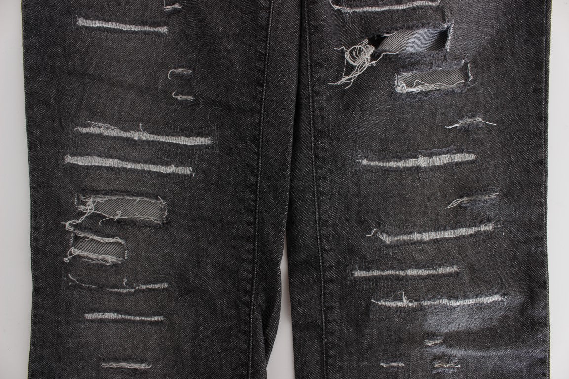 - Chic Gray Wash Straight Fit Jeans