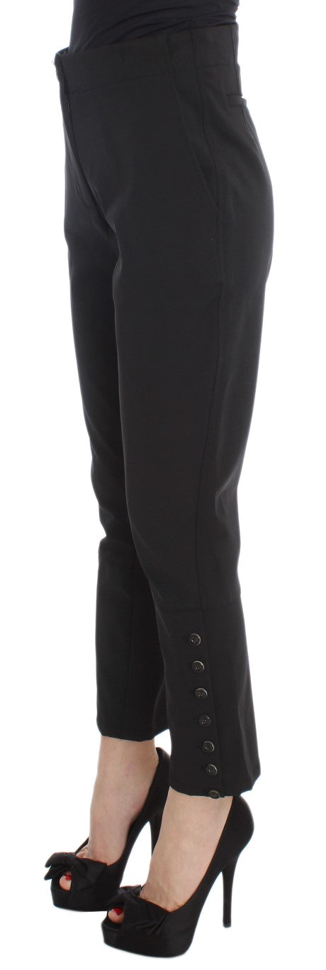 - Elegant Cropped Capri Pants in Black