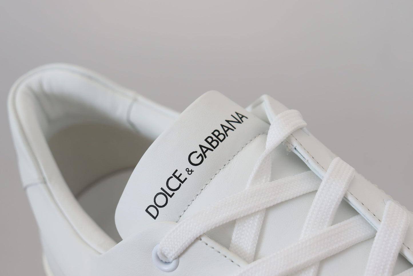 - Elegant White Leather Men's Sneakers