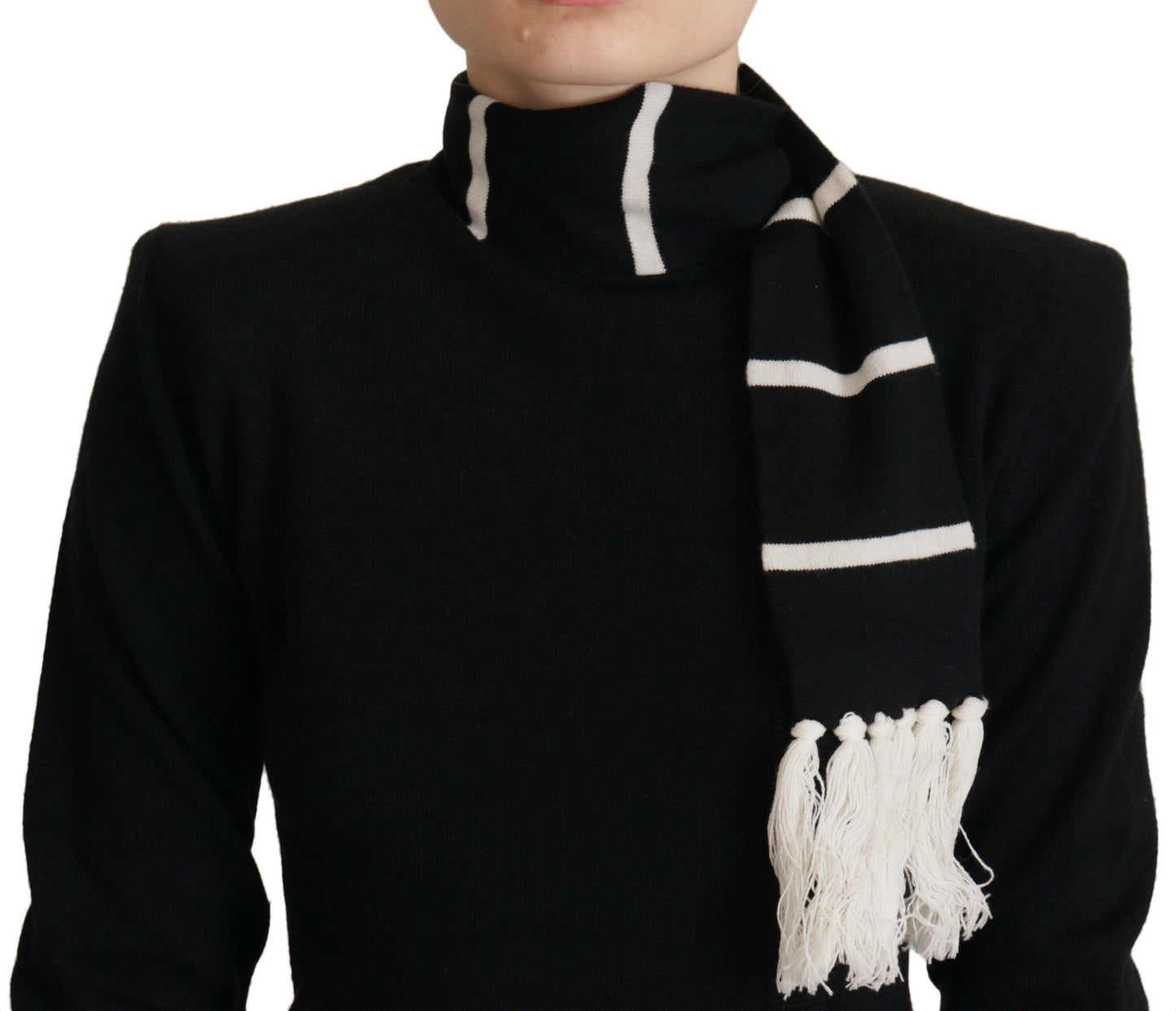 - Elegant Black Cashmere Turtleneck Sweater