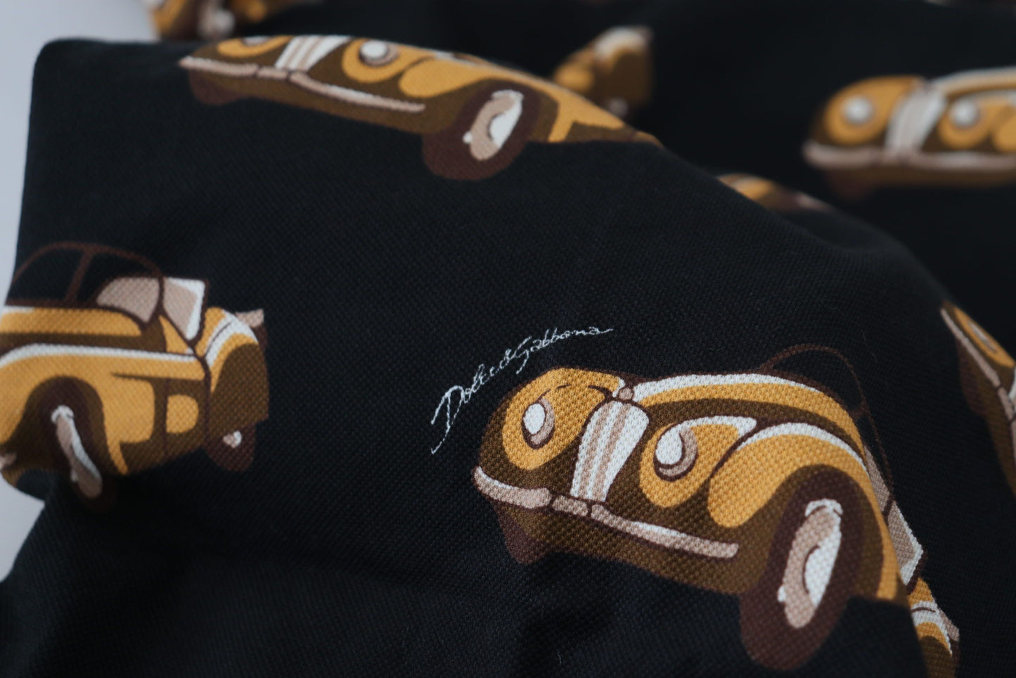 - Elegant Car Print Polo T-Shirt in Black