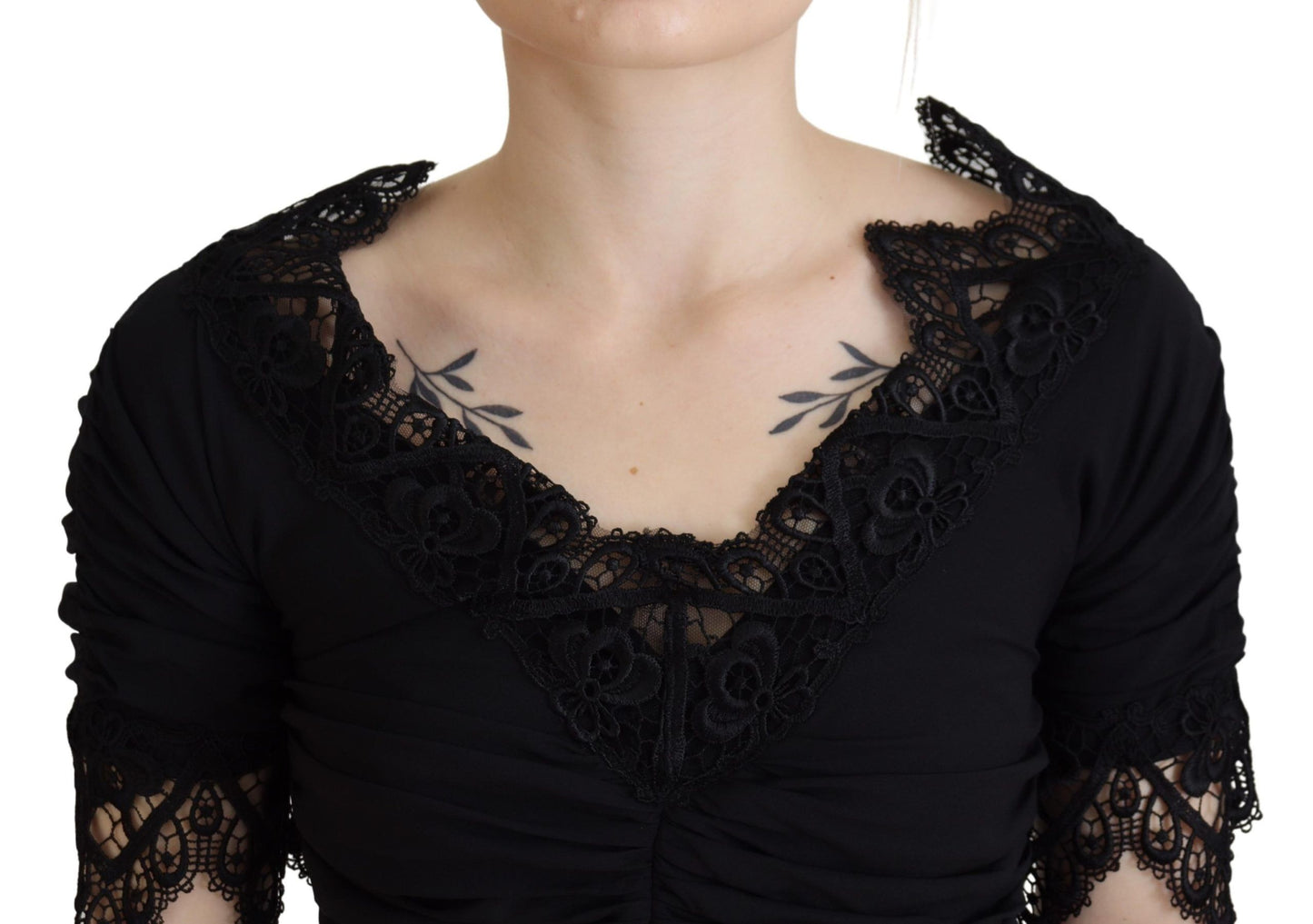 - Elegant Sheath Short Sleeve Midi Dress