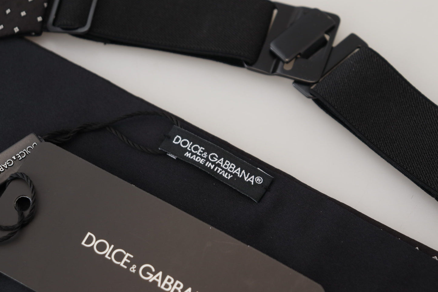- Elegant Silk Polka Dot Cummerbund