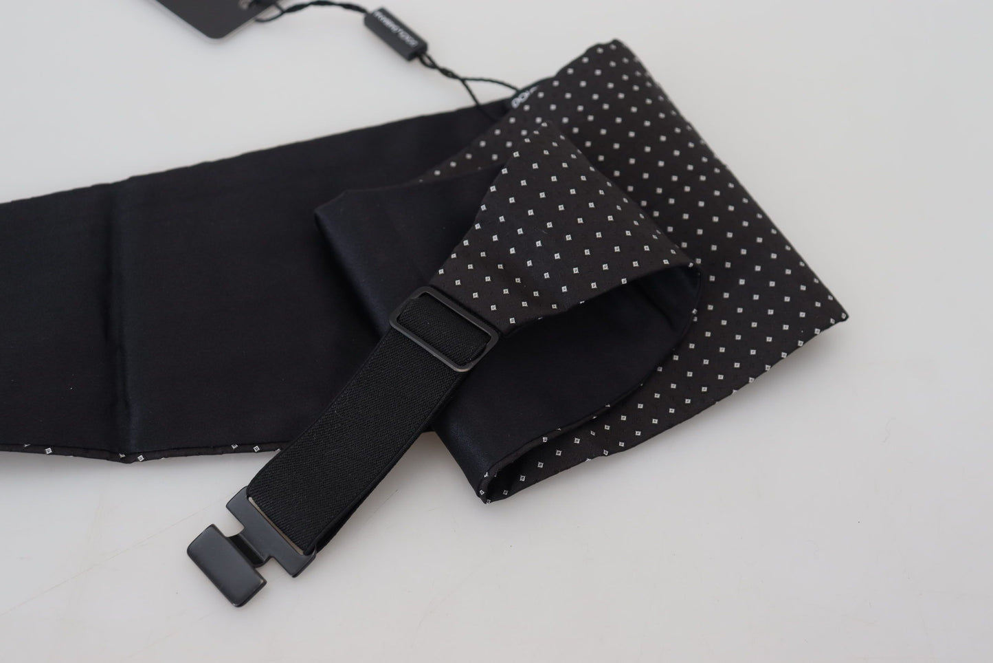 - Elegant Silk Polka Dot Cummerbund