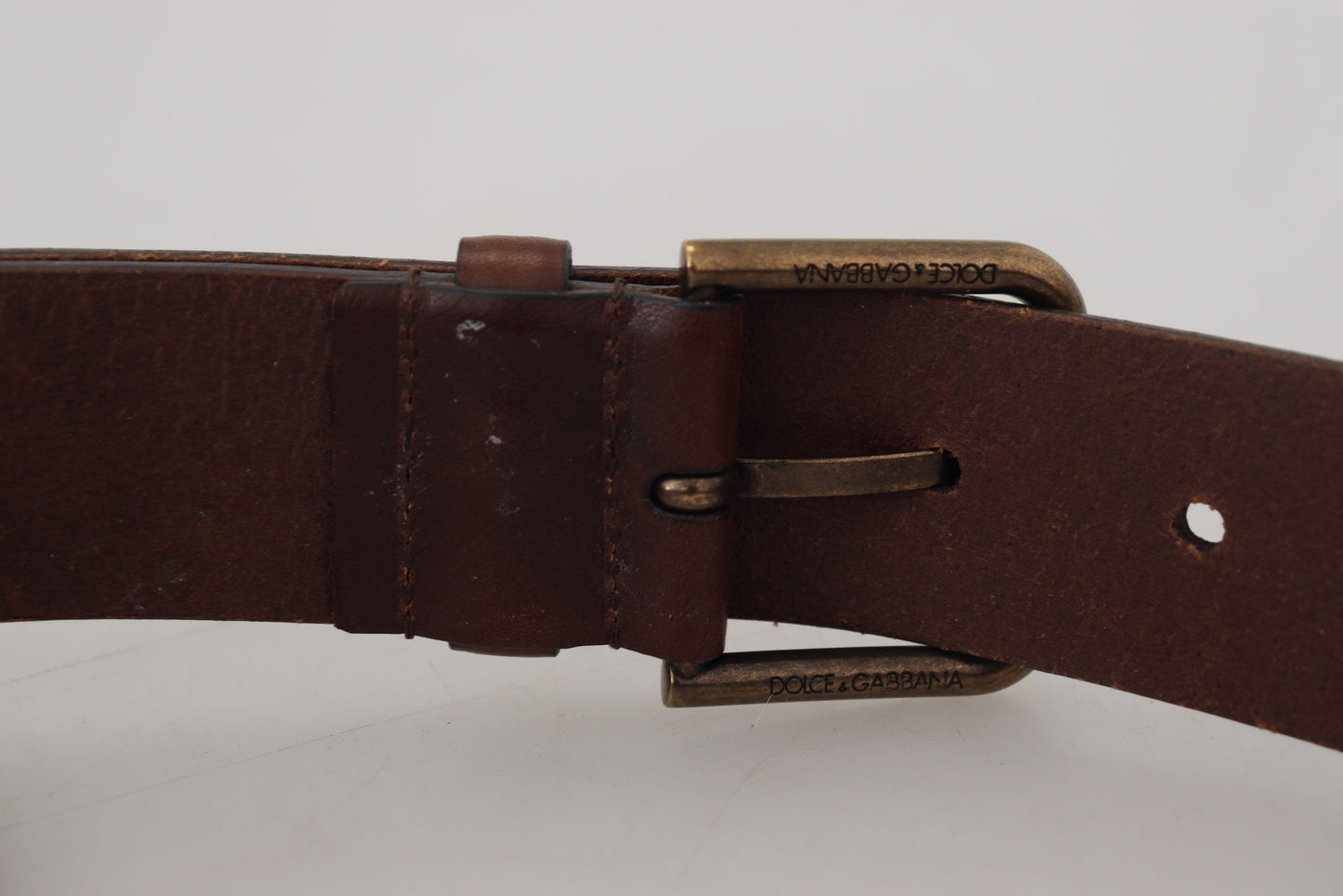 - Elegant Brown Leather Belt with Metal Buckle