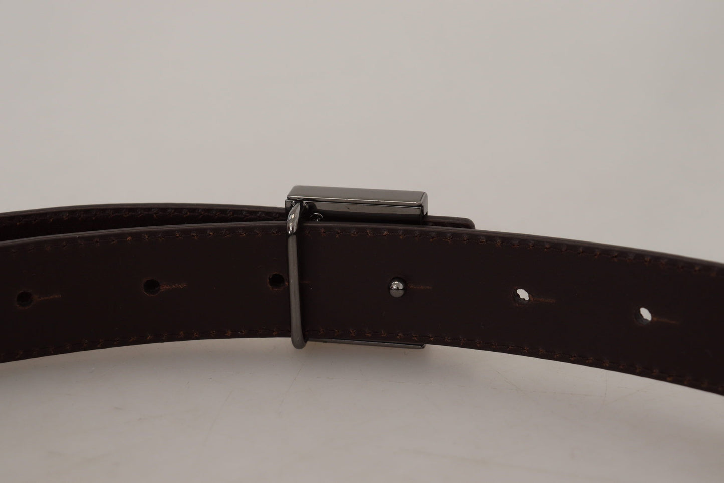 - Gold Square Buckle Leather Belt