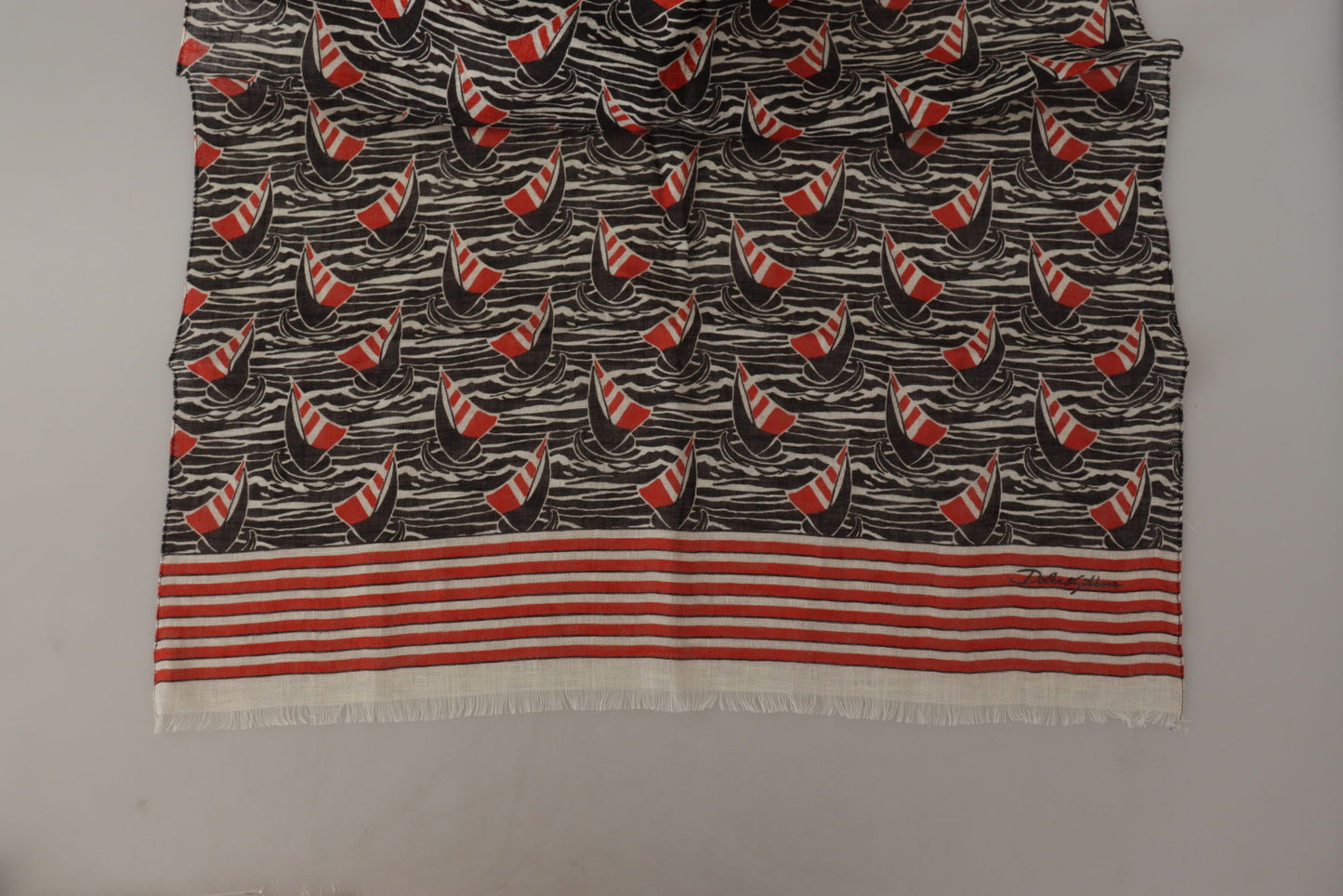 - Elegant Striped Linen Men's Scarf