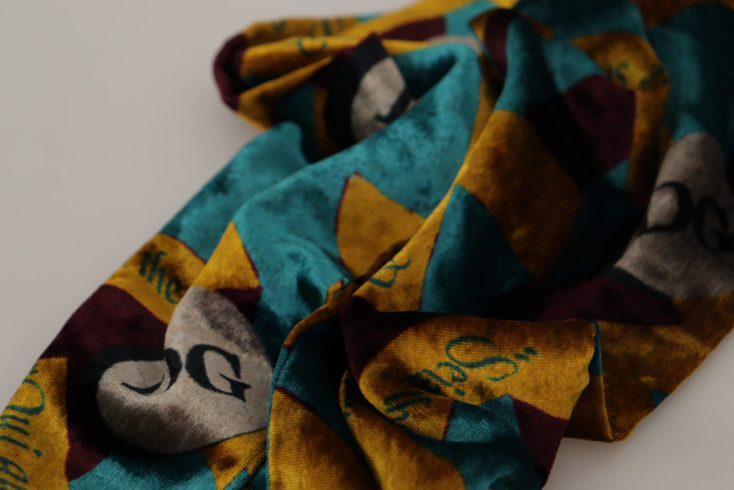 - Elegant Multicolor Silk Blend Men's Scarf