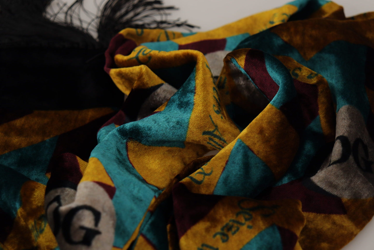 - Elegant Multicolor Silk Blend Men's Scarf