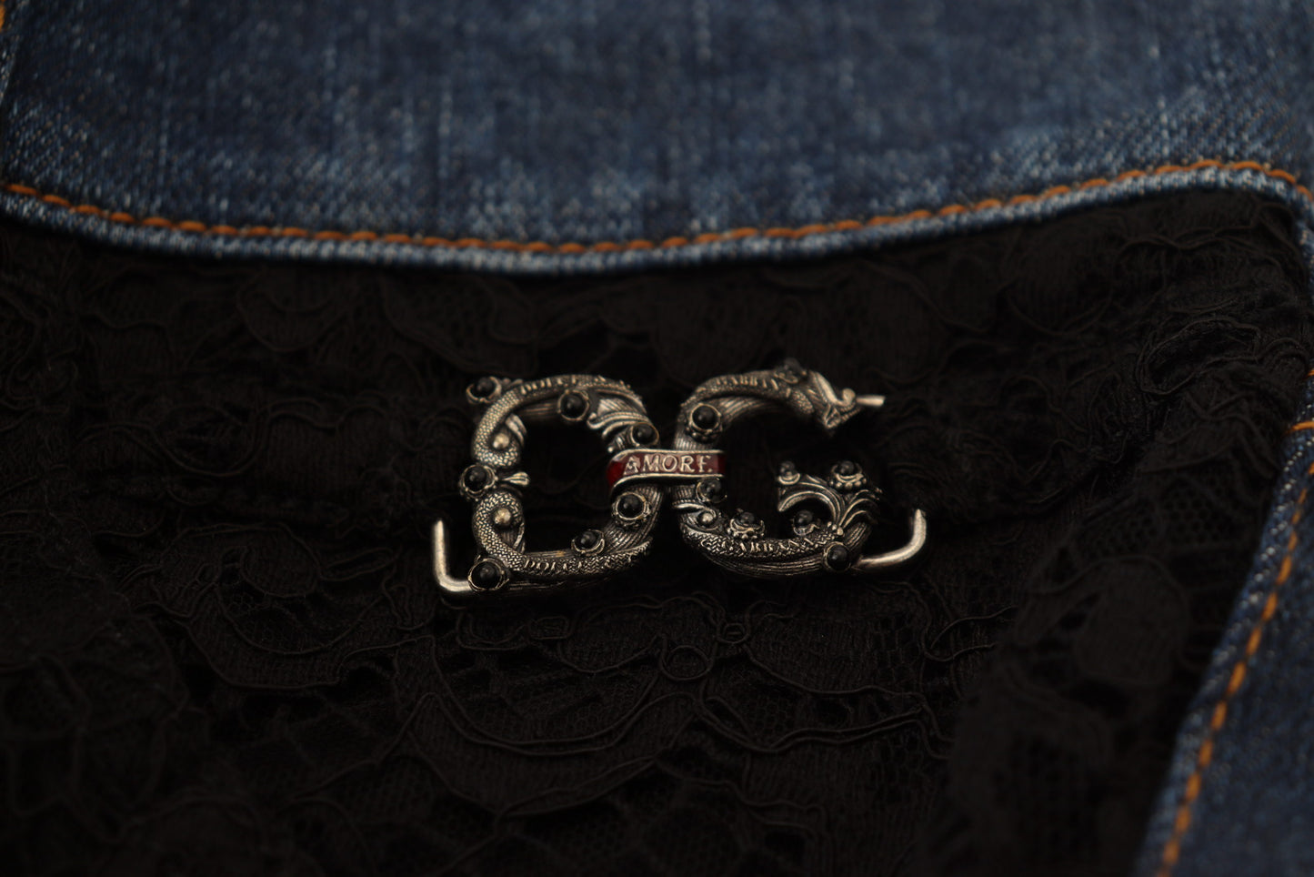 - Elegant Floral Lace Front Denim