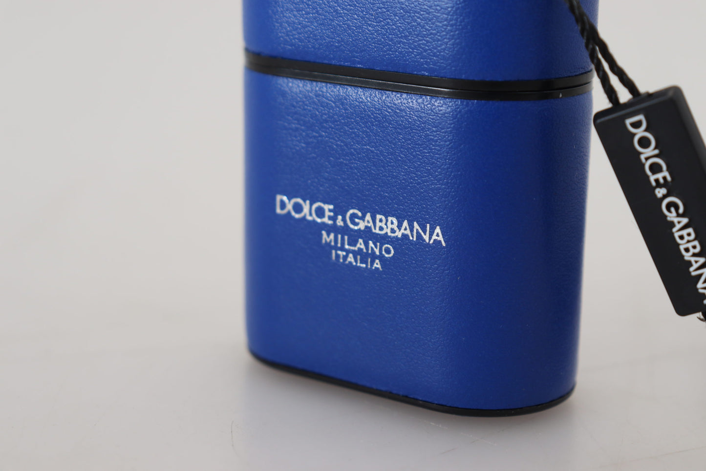 - Elegant Blue Leather Airpods Case