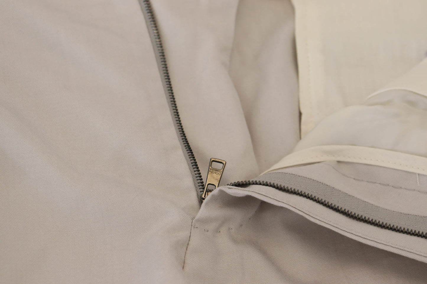 - Elegant Off White Silk Blend Trousers