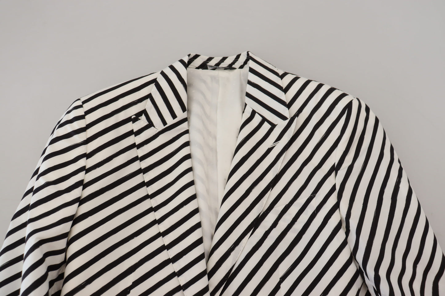 - Elegant White Striped Single Breasted Blazer