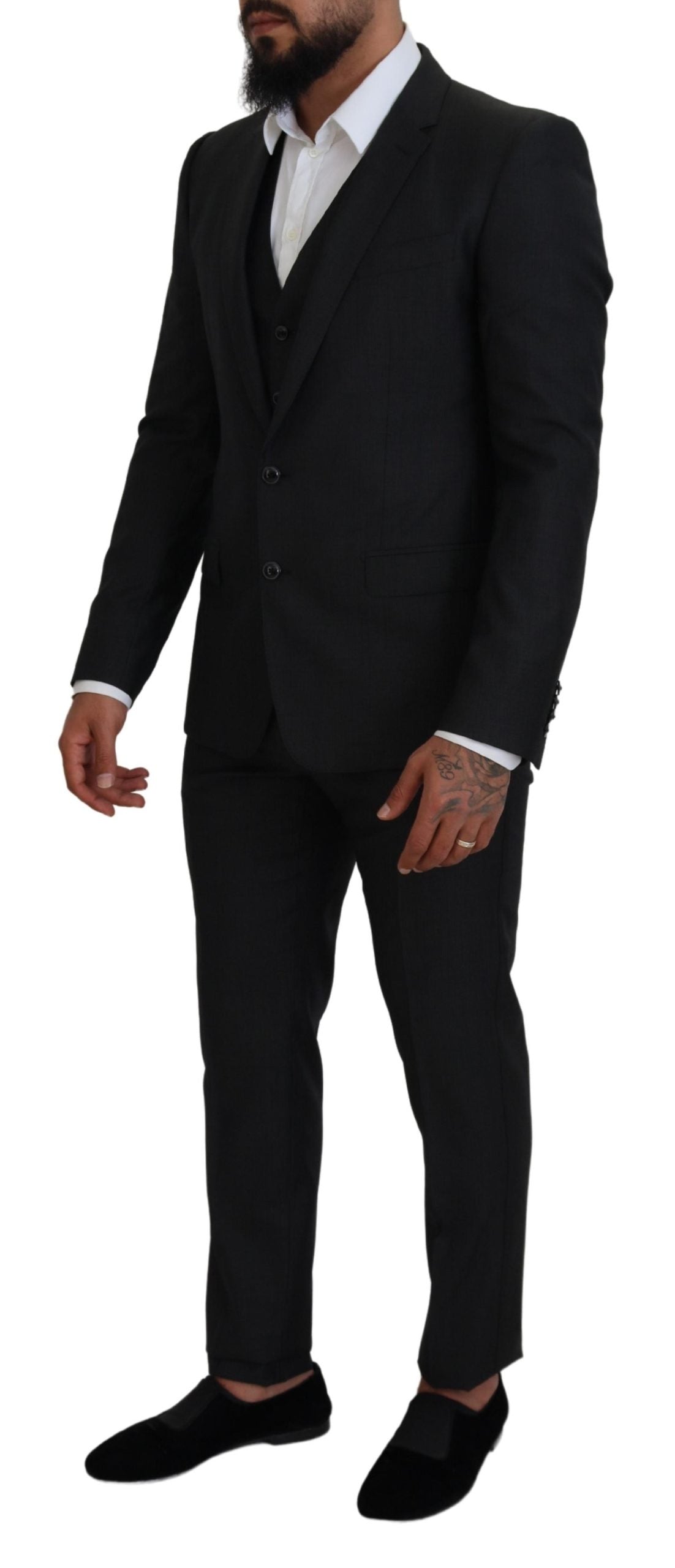 - Elegant Gray Martini Three-Piece Wool Silk Suit