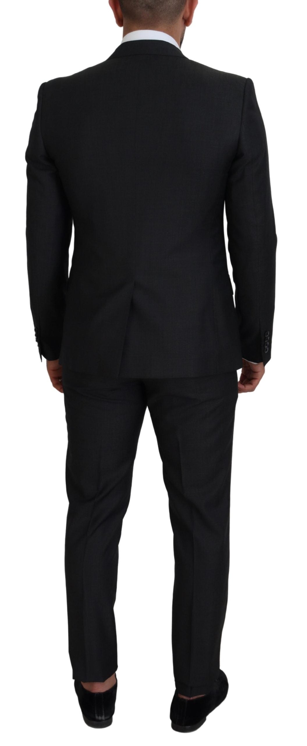 - Elegant Gray Martini Three-Piece Wool Silk Suit