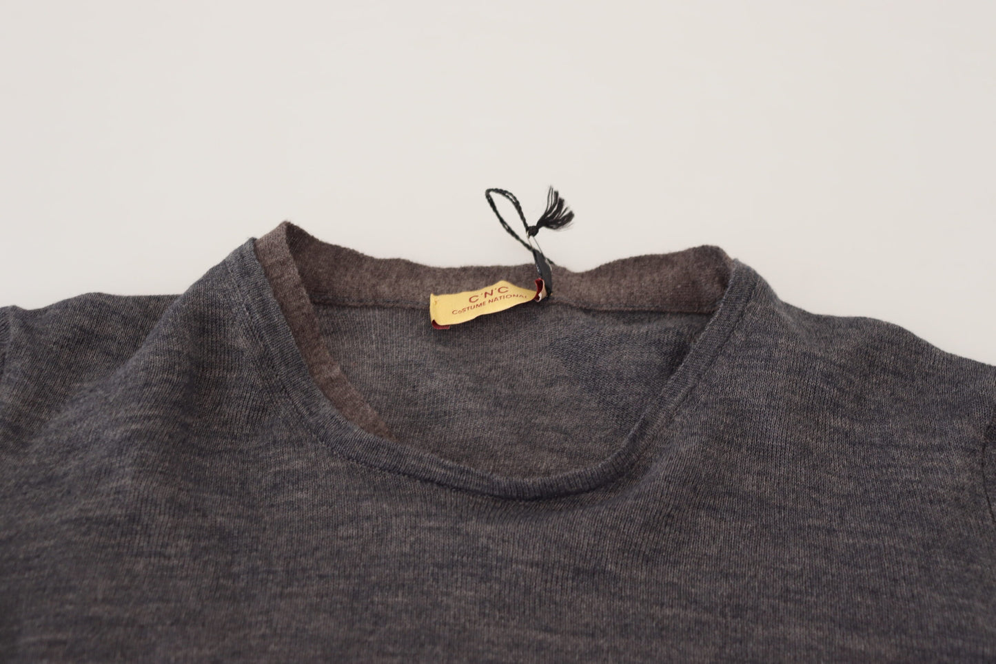 - Sleek Gray Crewneck Pullover Sweater