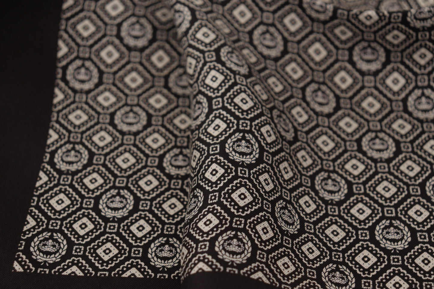 - Elegant Black Silk Men's Scarf Wrap