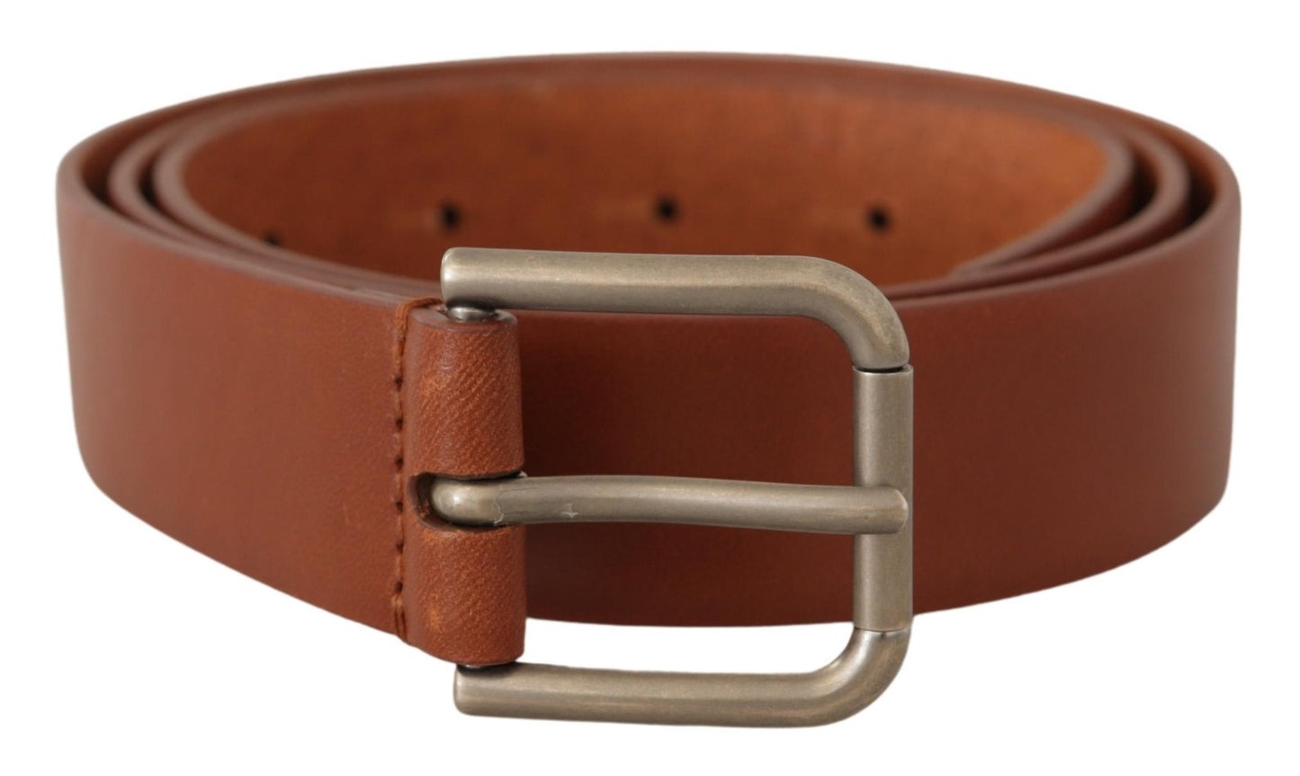 - Elegant Leather Belt with Metal Buckle