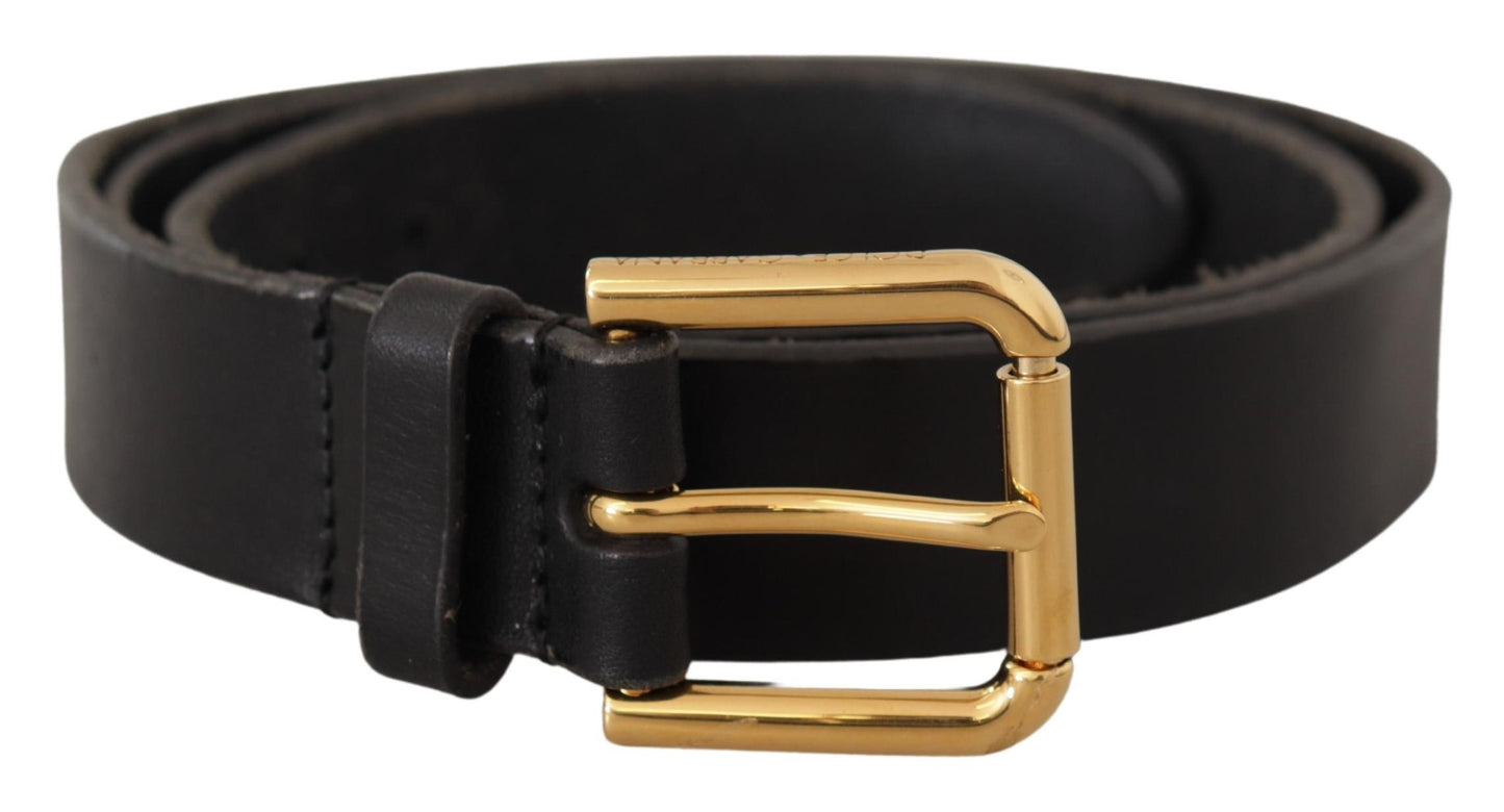 - Elegant Leather Belt with Metal Buckle