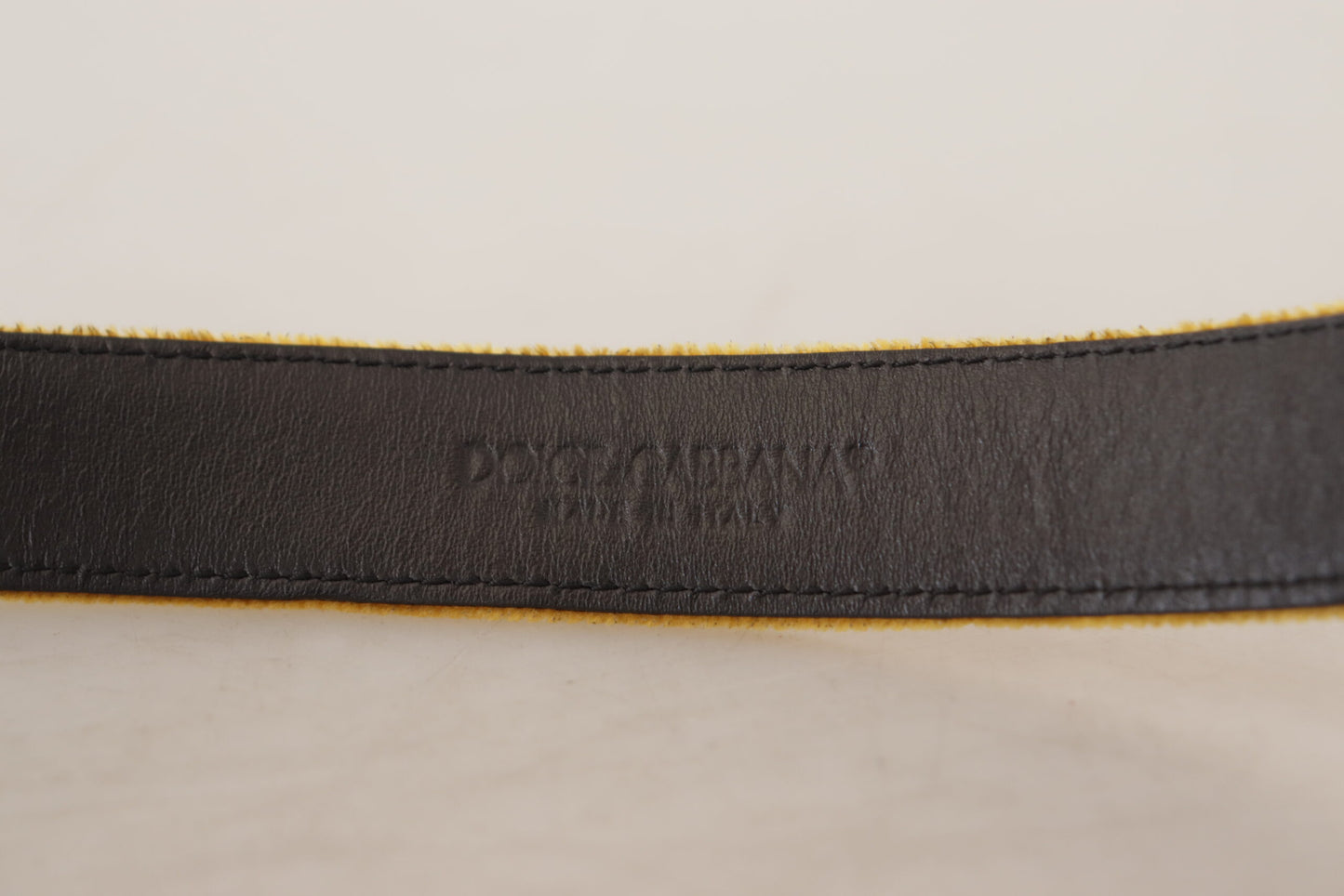- Elegant Velvet Gold Buckle Women's Belt