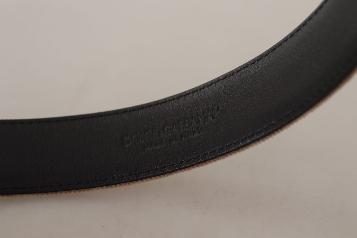 - Elegant Velvet Logo Buckle Belt