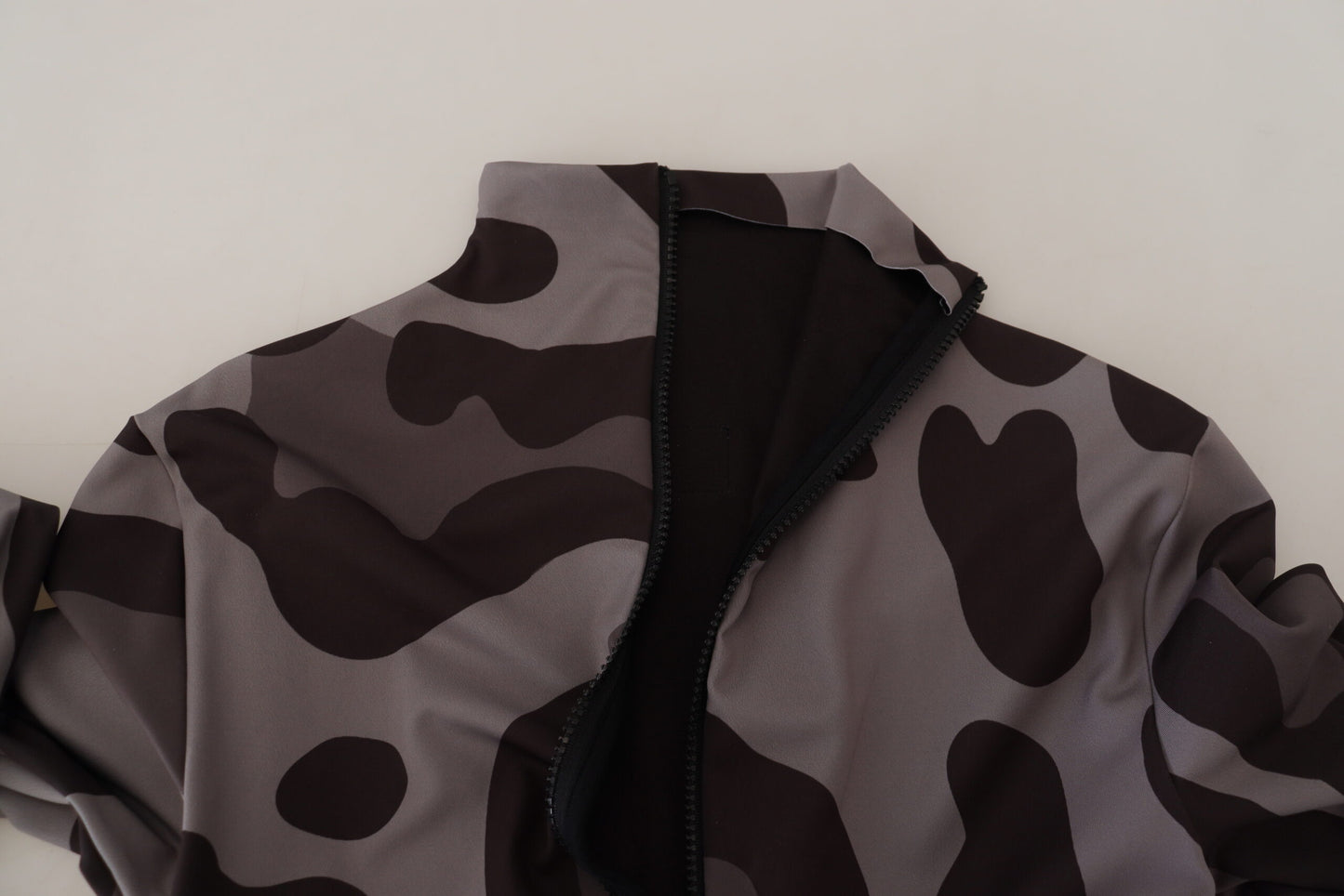 - Elite Gray Patterned Men's Wetsuit Swimwear