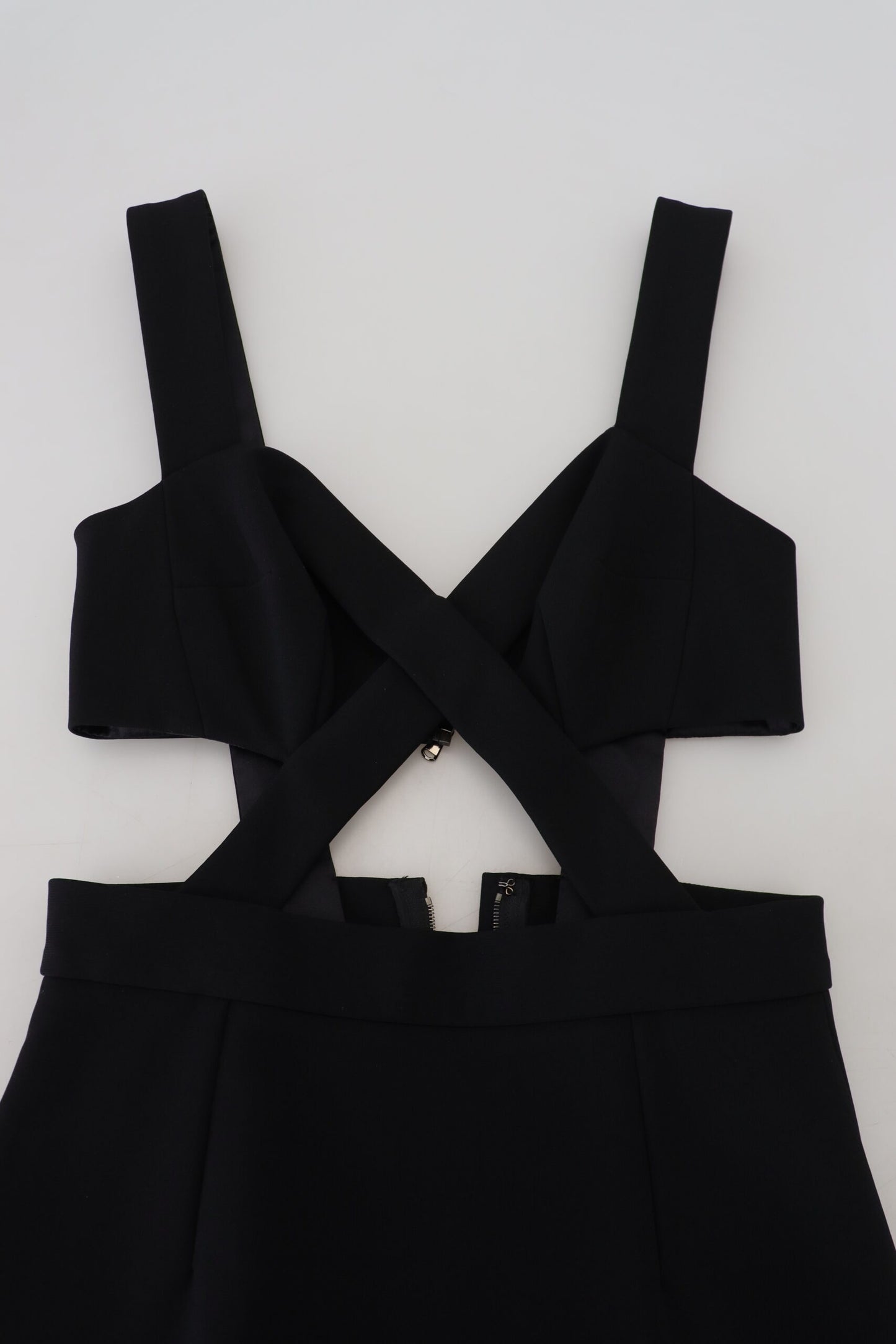 - Elegant Black Midi Sheath Dress