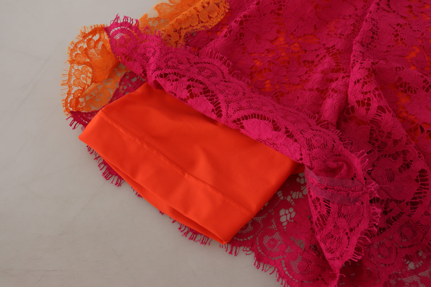 - Elegant Lace High-Waist Shorts in Dual-Tones