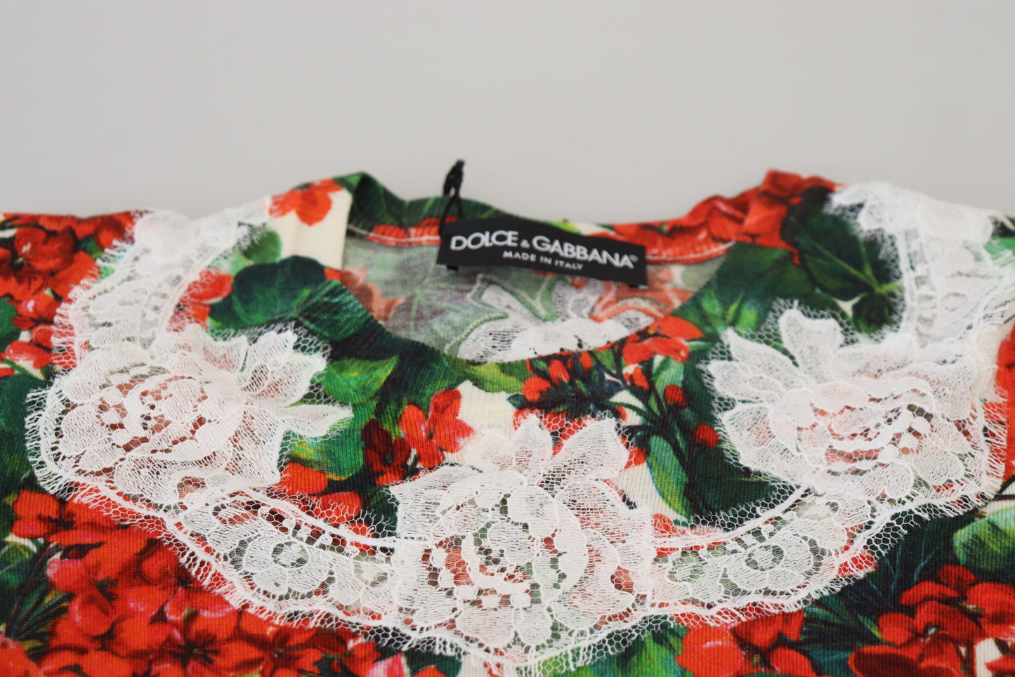 - Chic Floral Print Tank Top Vest