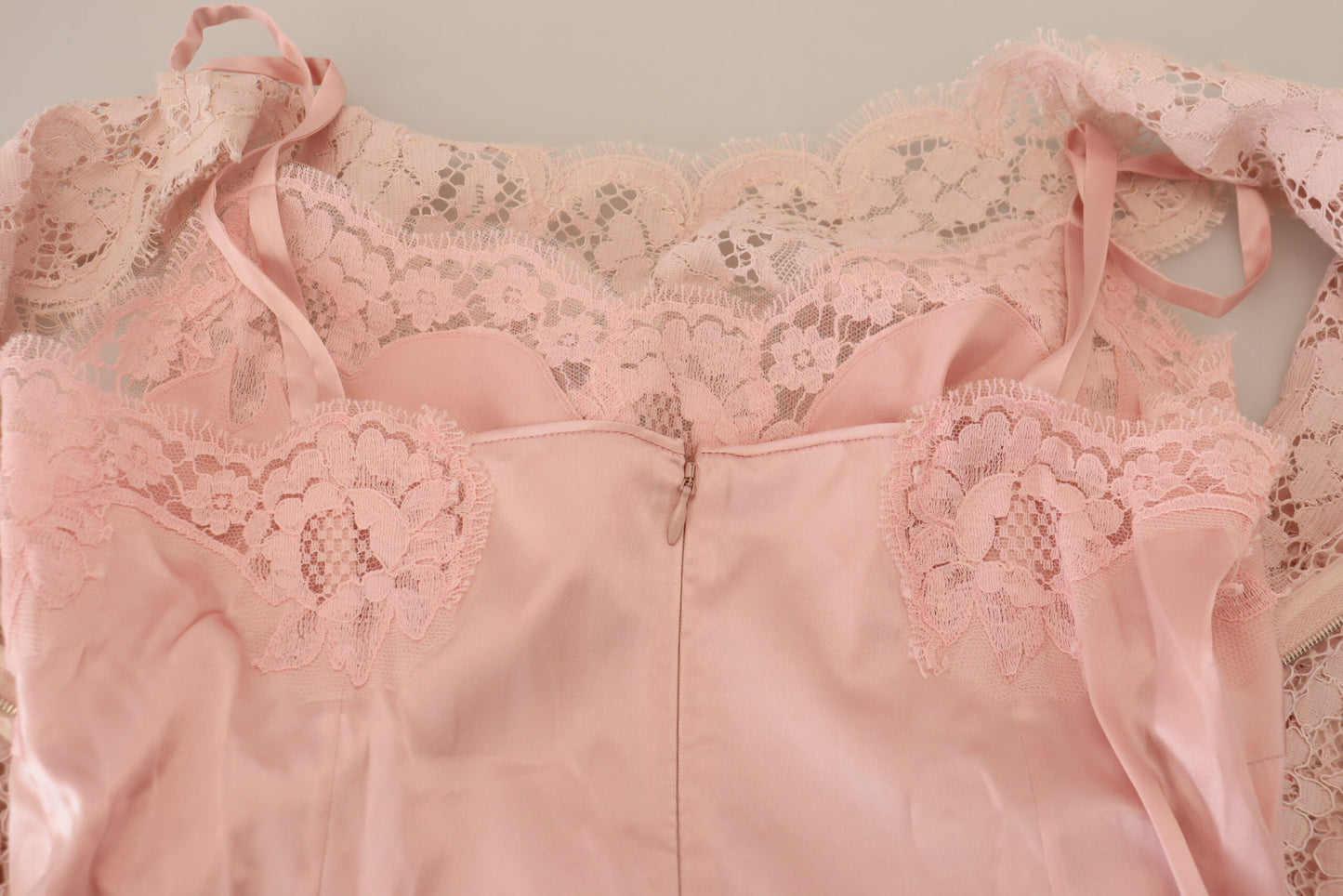 - Elegant Sheer Lace Sleeveless Blouse in Pink