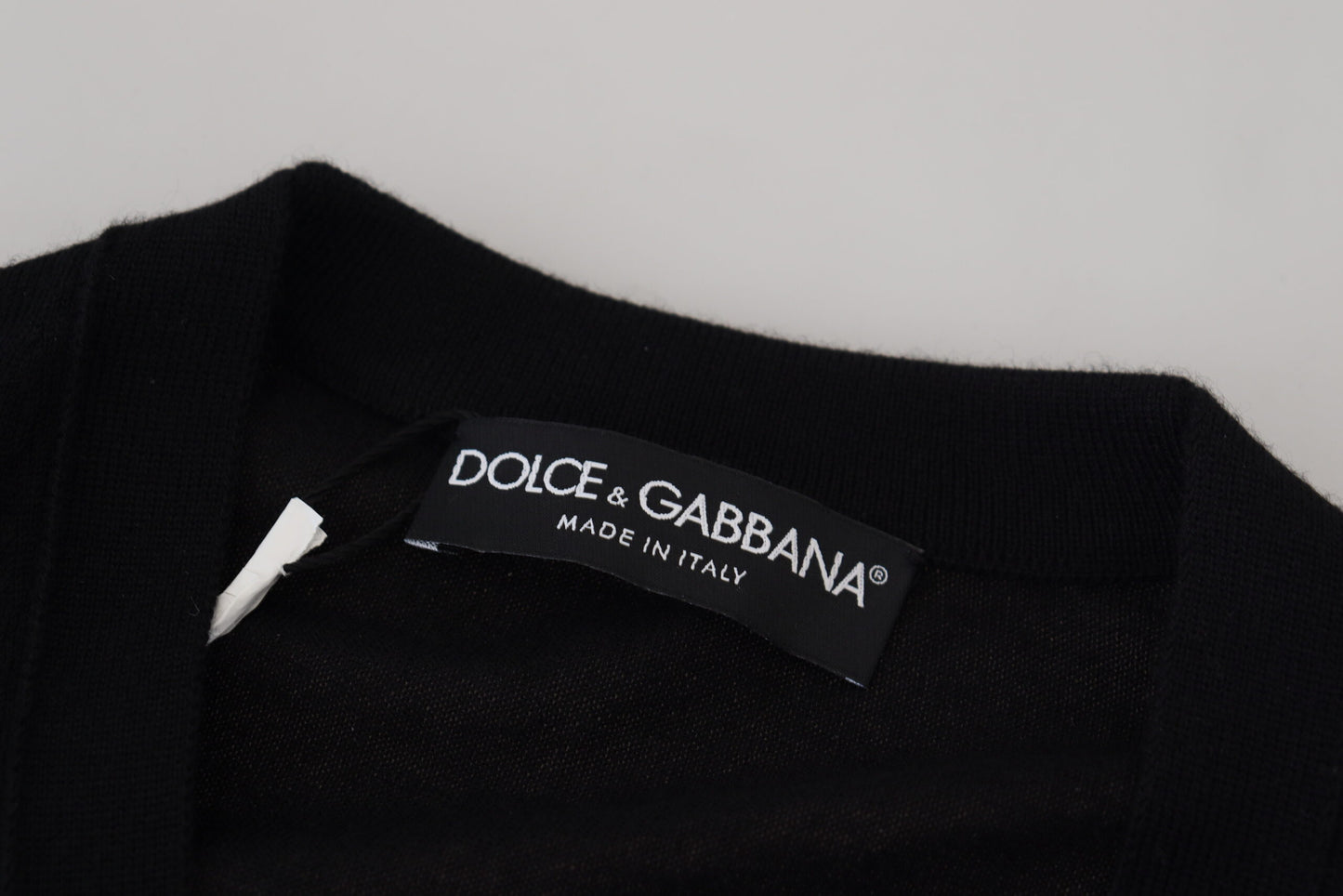 - Elegant Cashmere Cardigan Sweater