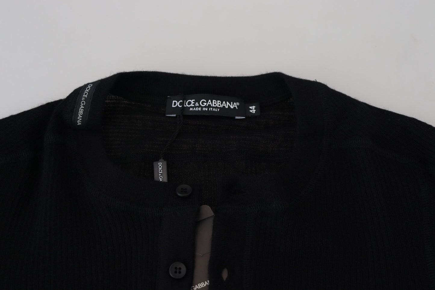 - Elegant Black Cashmere Pullover Sweater