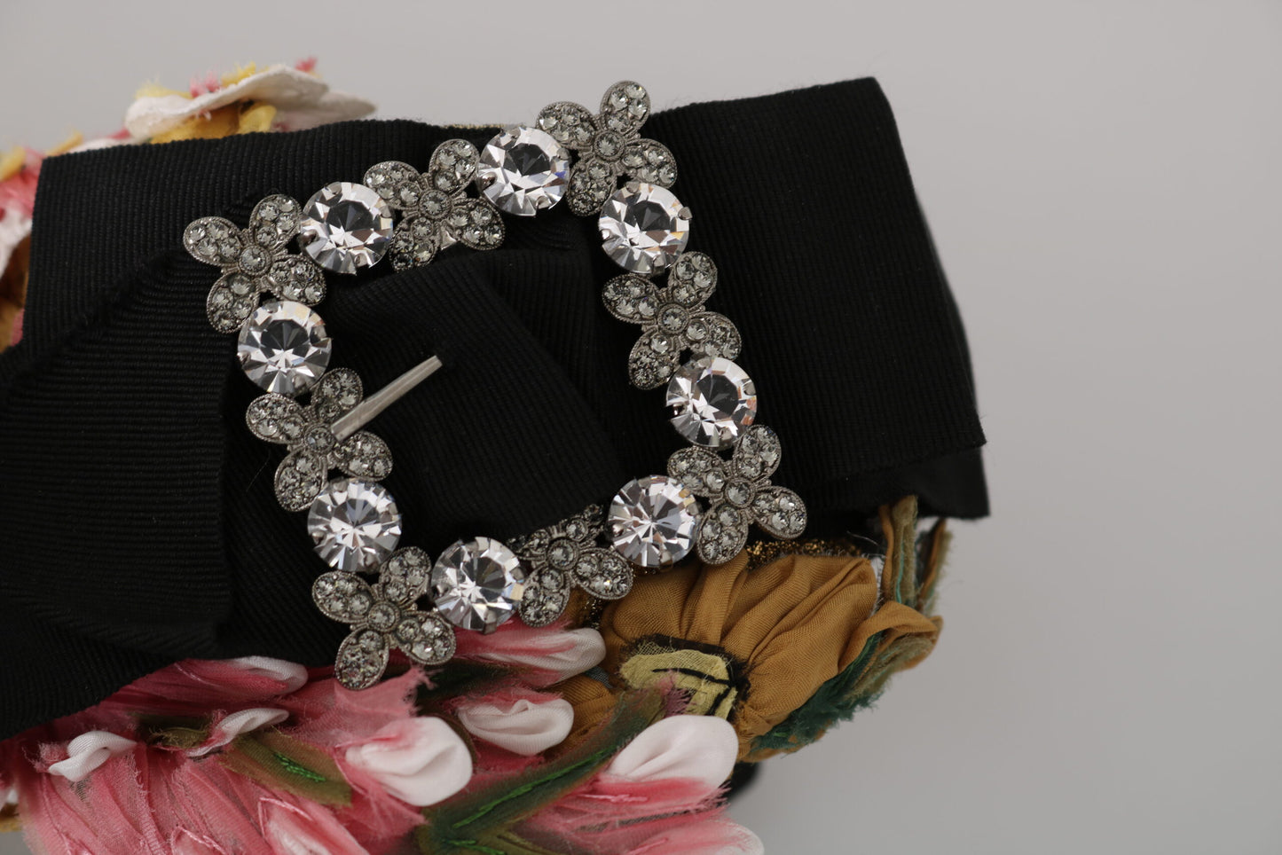 - Elegant Crystal-Embellished Floral Headband
