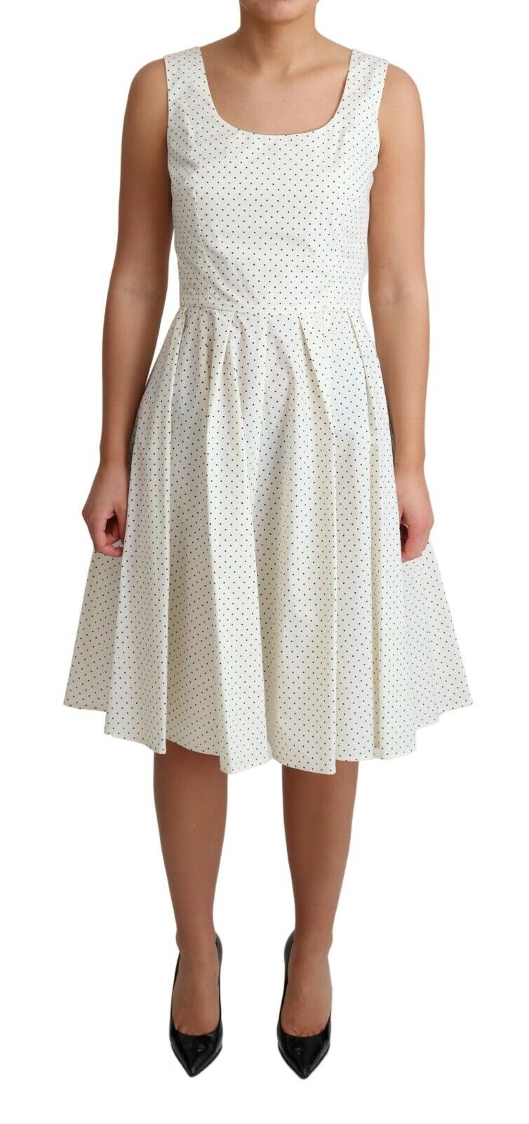 - Elegant Sleeveless A-Line Polka Dotted Dress
